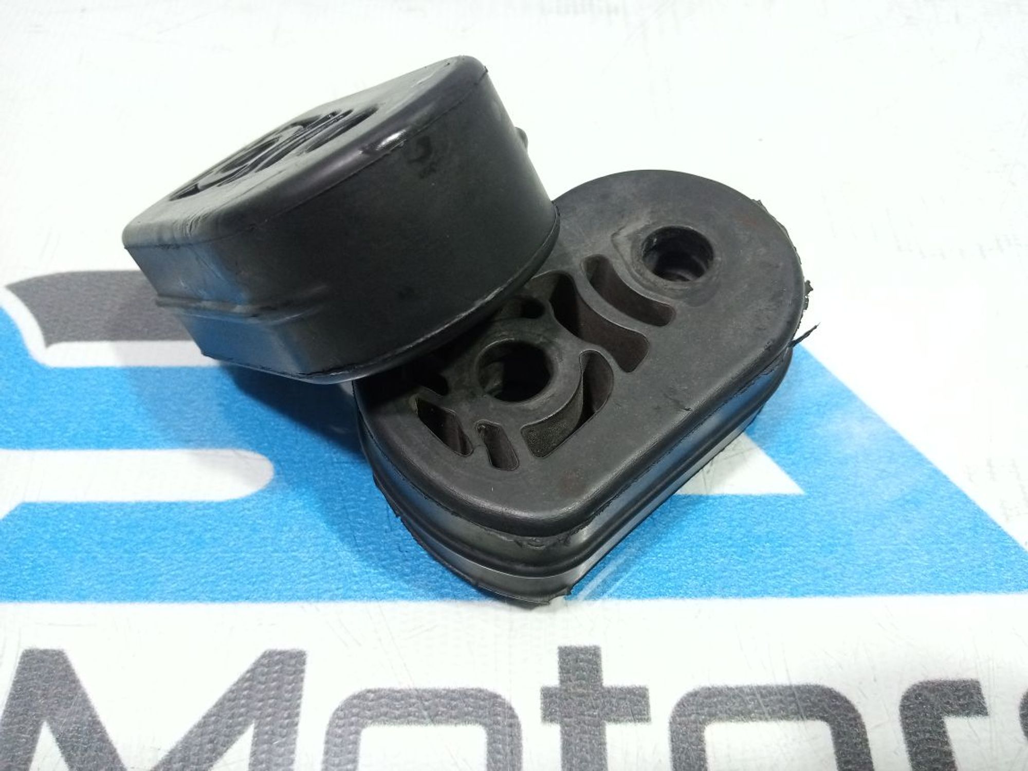 https://gcs.partsauto.market/rn-stockpro.appspot.com/thmbs/userImages/b7628e092085f1f91467af1afb6e7630/part/27dc602e-65a4-4731-bb80-2bb249df096e_1747848471048.jpg