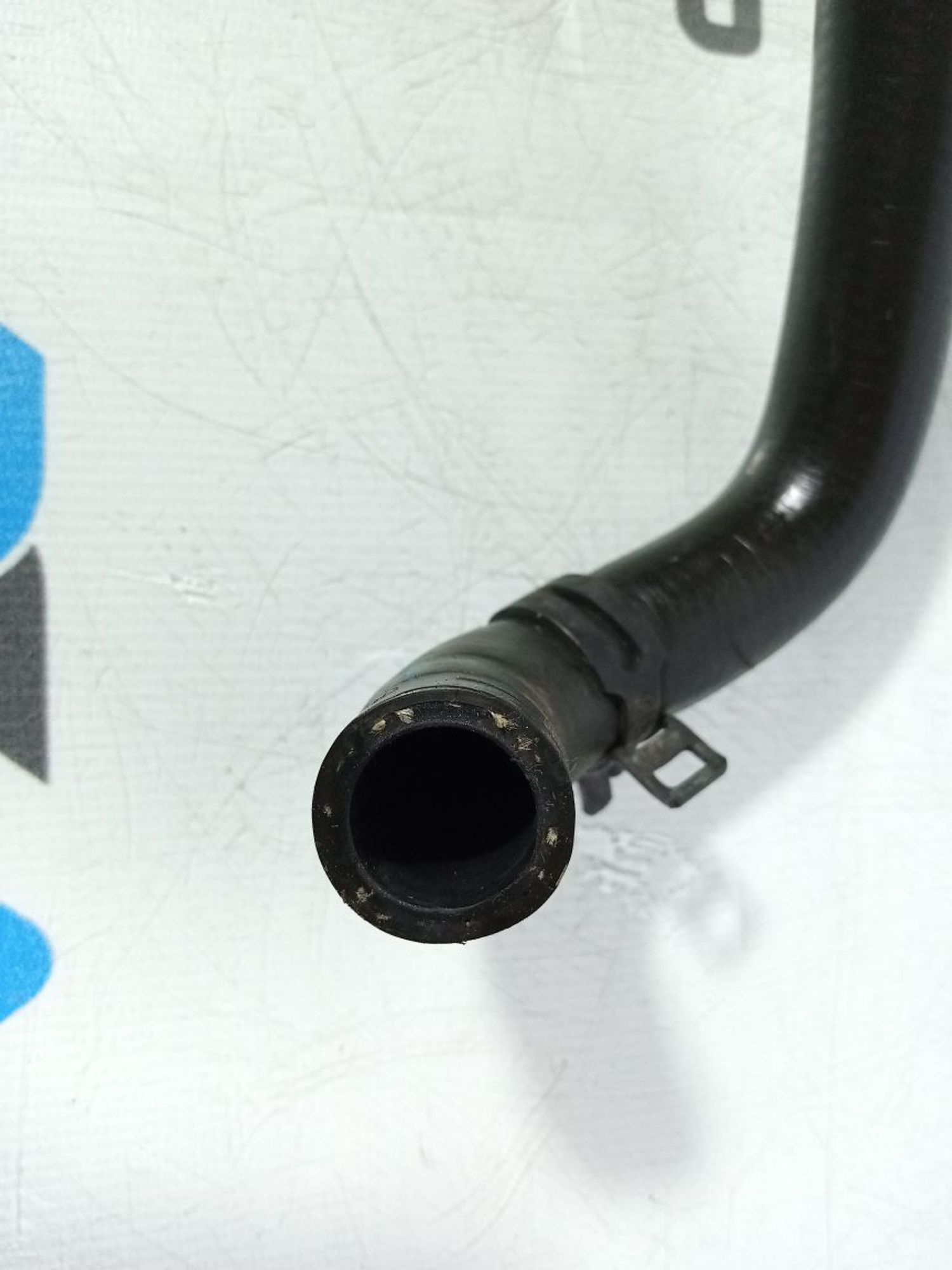 https://gcs.partsauto.market/rn-stockpro.appspot.com/thmbs/userImages/b7628e092085f1f91467af1afb6e7630/part/27fd4a41-1d2b-4ba4-92f4-2d5330ed9c62_1747628826976.jpg