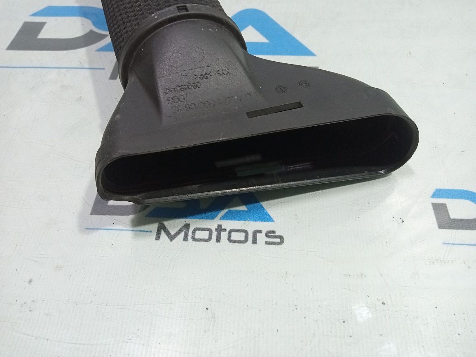 https://gcs.partsauto.market/rn-stockpro.appspot.com/thmbs/userImages/b7628e092085f1f91467af1afb6e7630/part/287d1b69-a382-40b0-9e99-591692842234_1748410667061.jpg