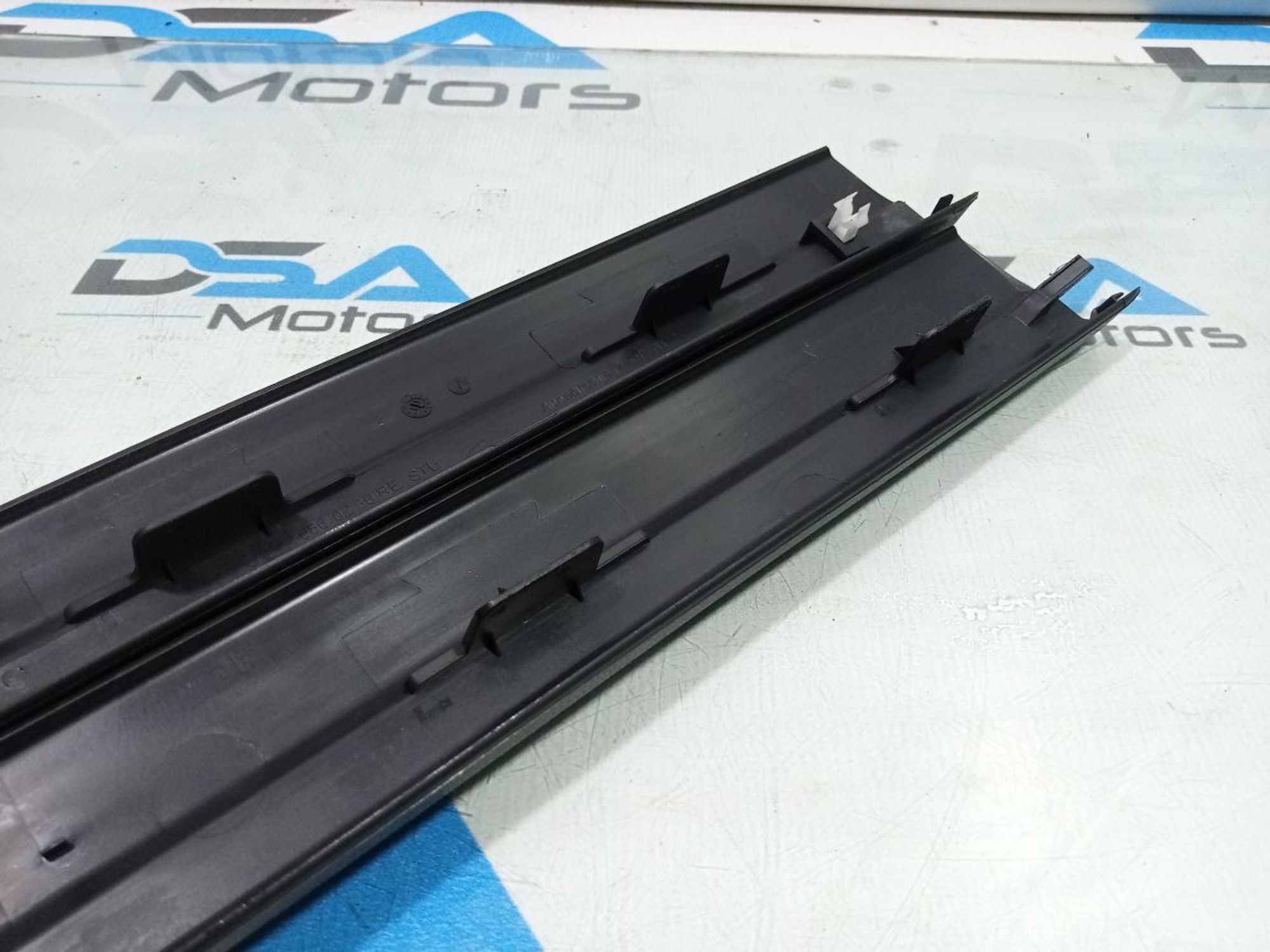 https://gcs.partsauto.market/rn-stockpro.appspot.com/thmbs/userImages/b7628e092085f1f91467af1afb6e7630/part/28e5f857-8db7-4141-8a2f-cb7734a0b321_1748615490116.jpg