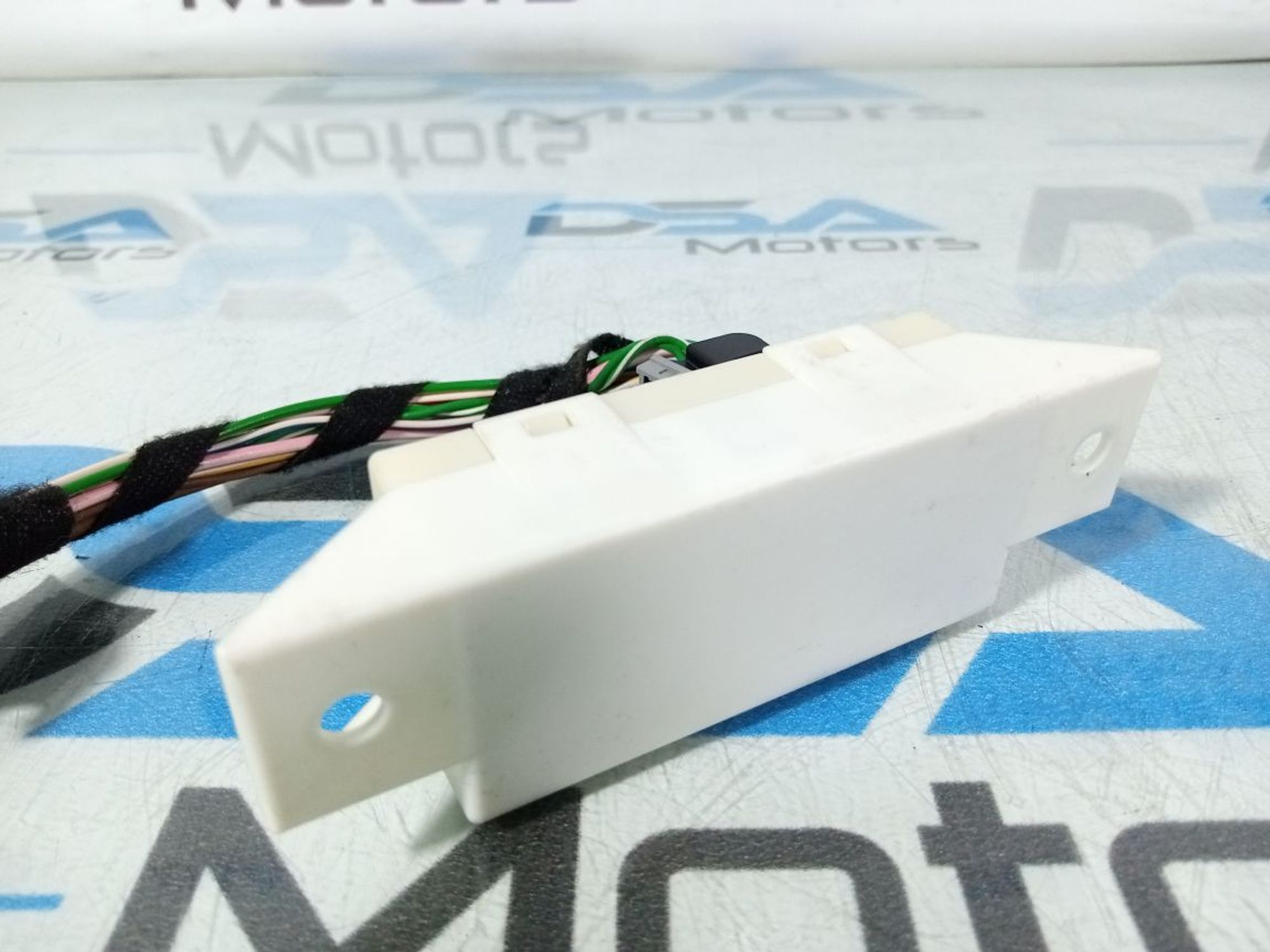 https://gcs.partsauto.market/rn-stockpro.appspot.com/thmbs/userImages/b7628e092085f1f91467af1afb6e7630/part/28fb6552-b0a9-4290-8c65-b9d9ccff0d02_1747662635931.jpg
