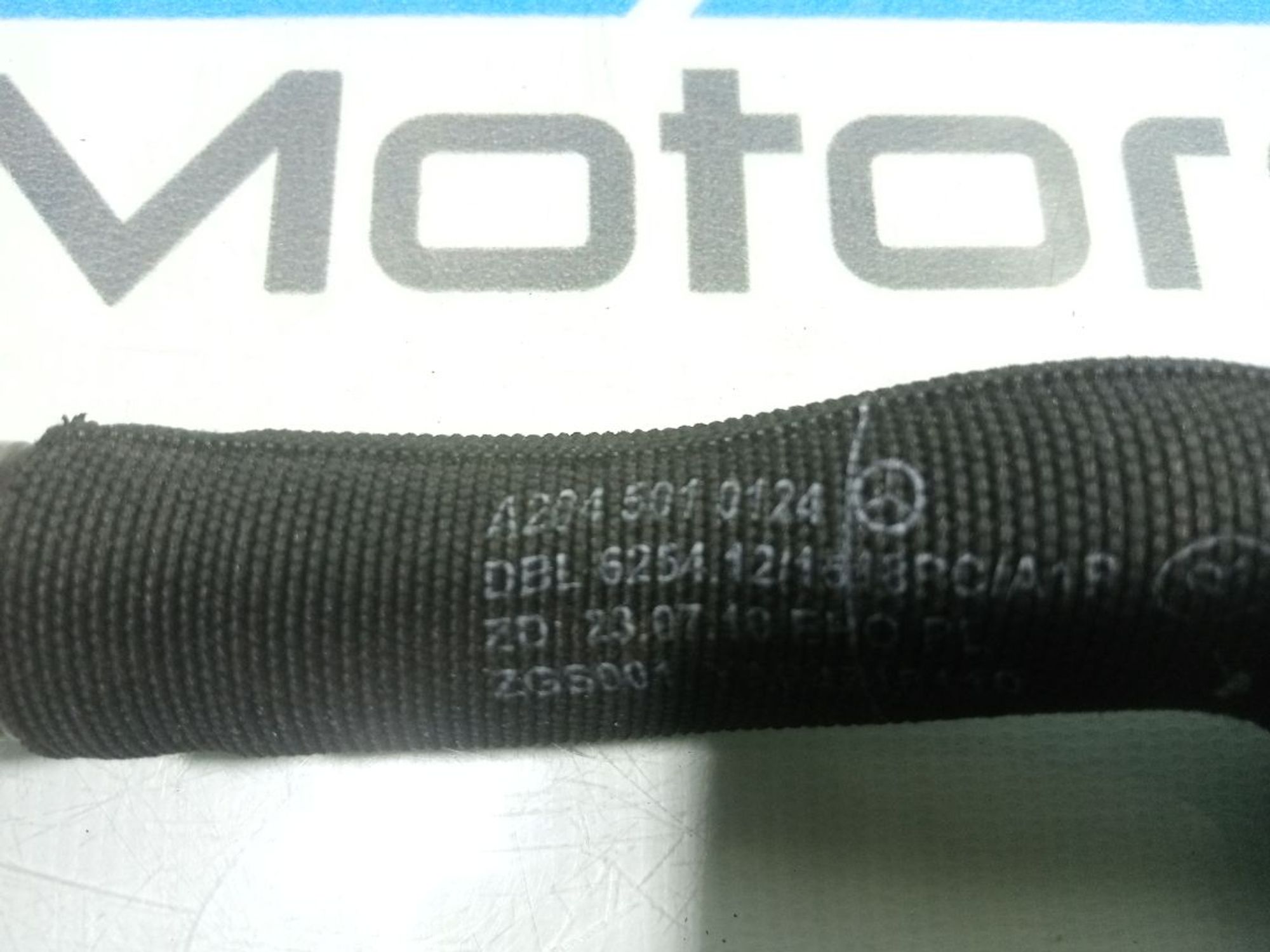 https://gcs.partsauto.market/rn-stockpro.appspot.com/thmbs/userImages/b7628e092085f1f91467af1afb6e7630/part/29769ca5-5880-48d4-a05f-0dac84247389_1748280365158.jpg