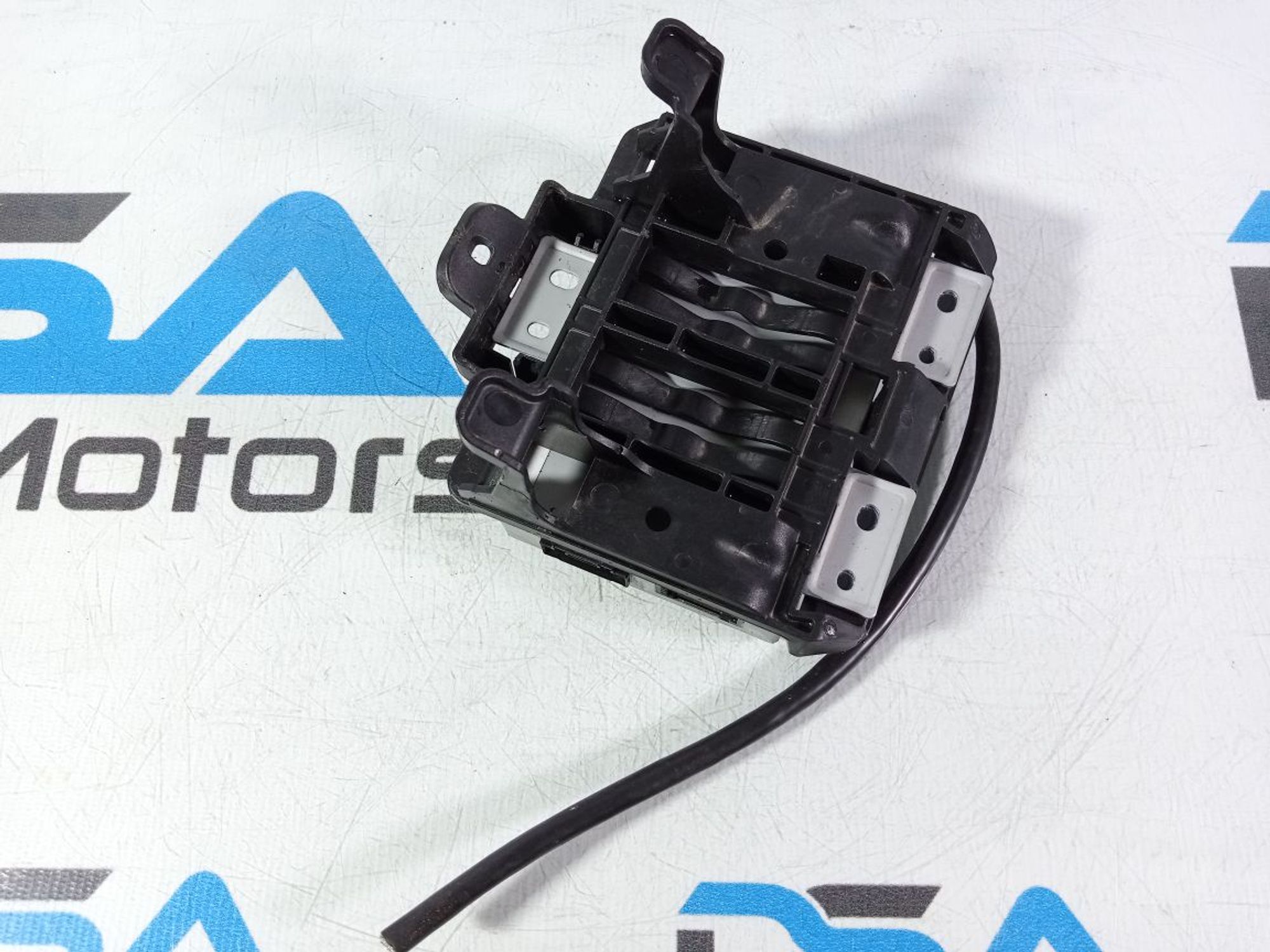 https://gcs.partsauto.market/rn-stockpro.appspot.com/thmbs/userImages/b7628e092085f1f91467af1afb6e7630/part/29a218d3-bc2b-469b-aeaf-df8055c780bc_1747024254705.jpg