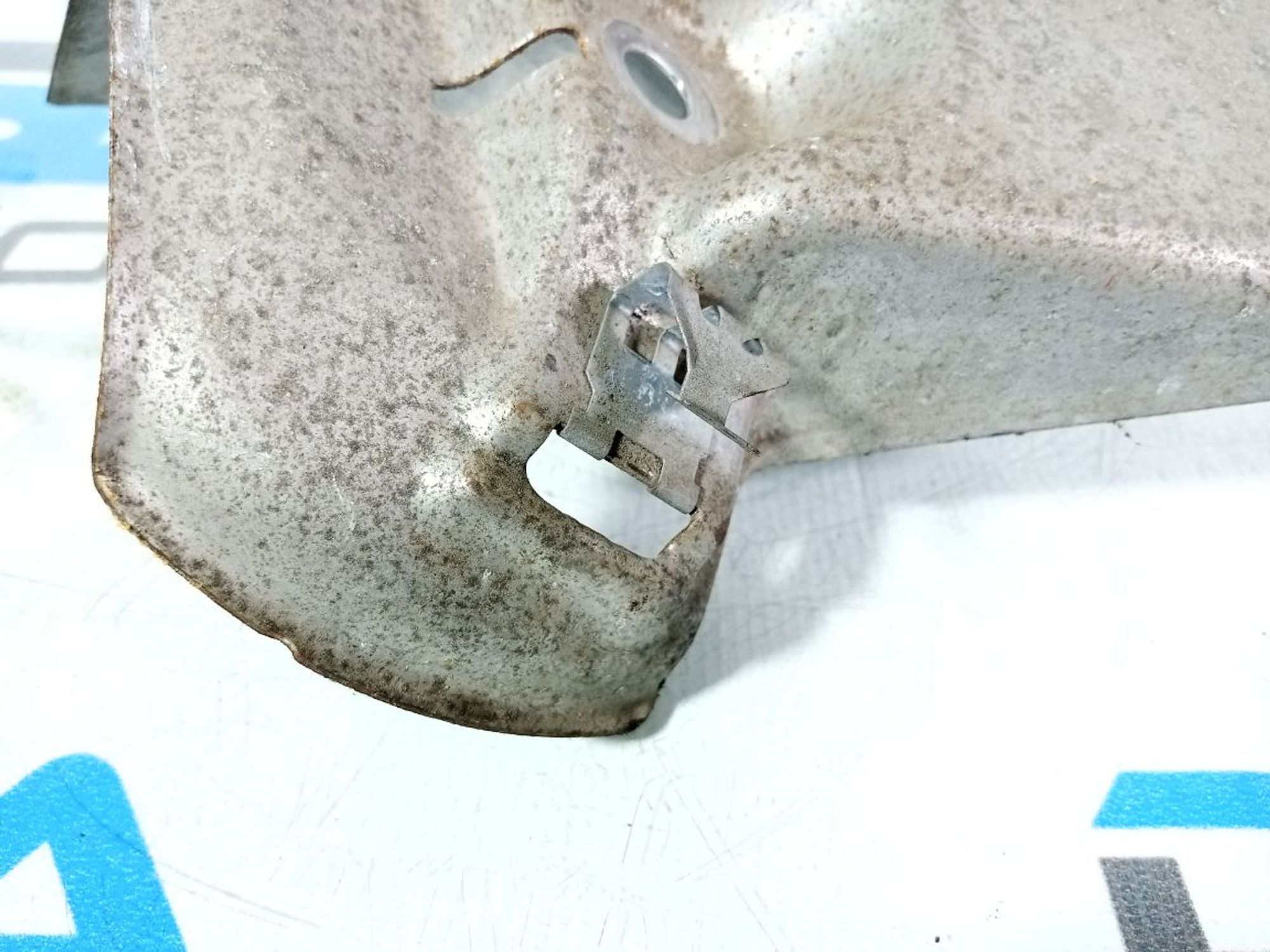 https://gcs.partsauto.market/rn-stockpro.appspot.com/thmbs/userImages/b7628e092085f1f91467af1afb6e7630/part/2a45e5ed-33a0-441a-92c9-ef7c8dd001ac_1747630119587.jpg