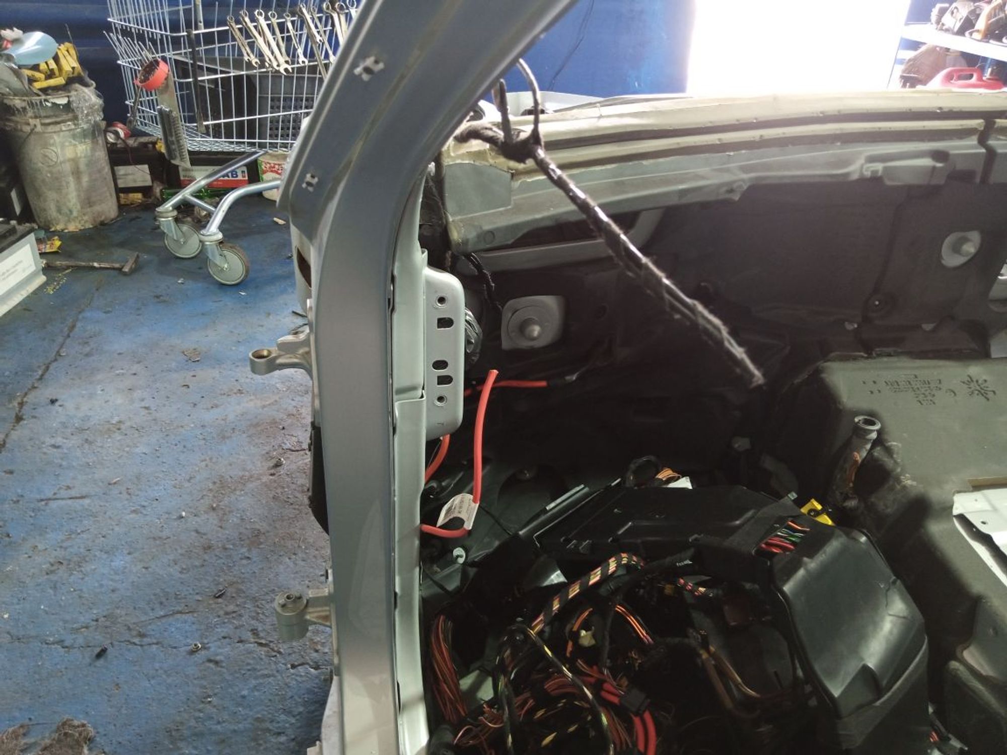 https://gcs.partsauto.market/rn-stockpro.appspot.com/thmbs/userImages/b7628e092085f1f91467af1afb6e7630/part/2ac67a46-e652-43d7-902c-75e189afac17_1749732760449.jpg