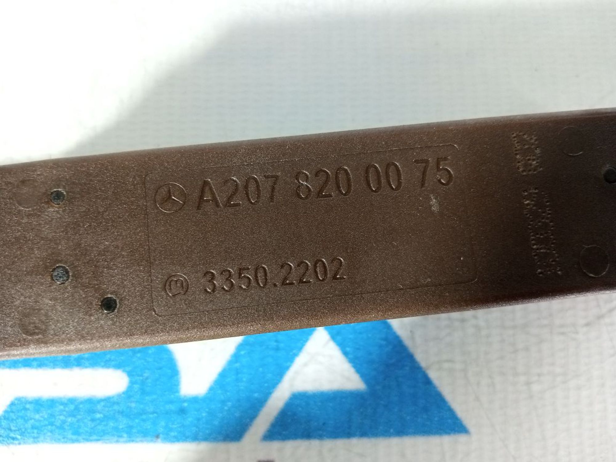 https://gcs.partsauto.market/rn-stockpro.appspot.com/thmbs/userImages/b7628e092085f1f91467af1afb6e7630/part/2b0da9dd-e23a-4716-831b-26b7aa74e22a_1745406913632.jpg
