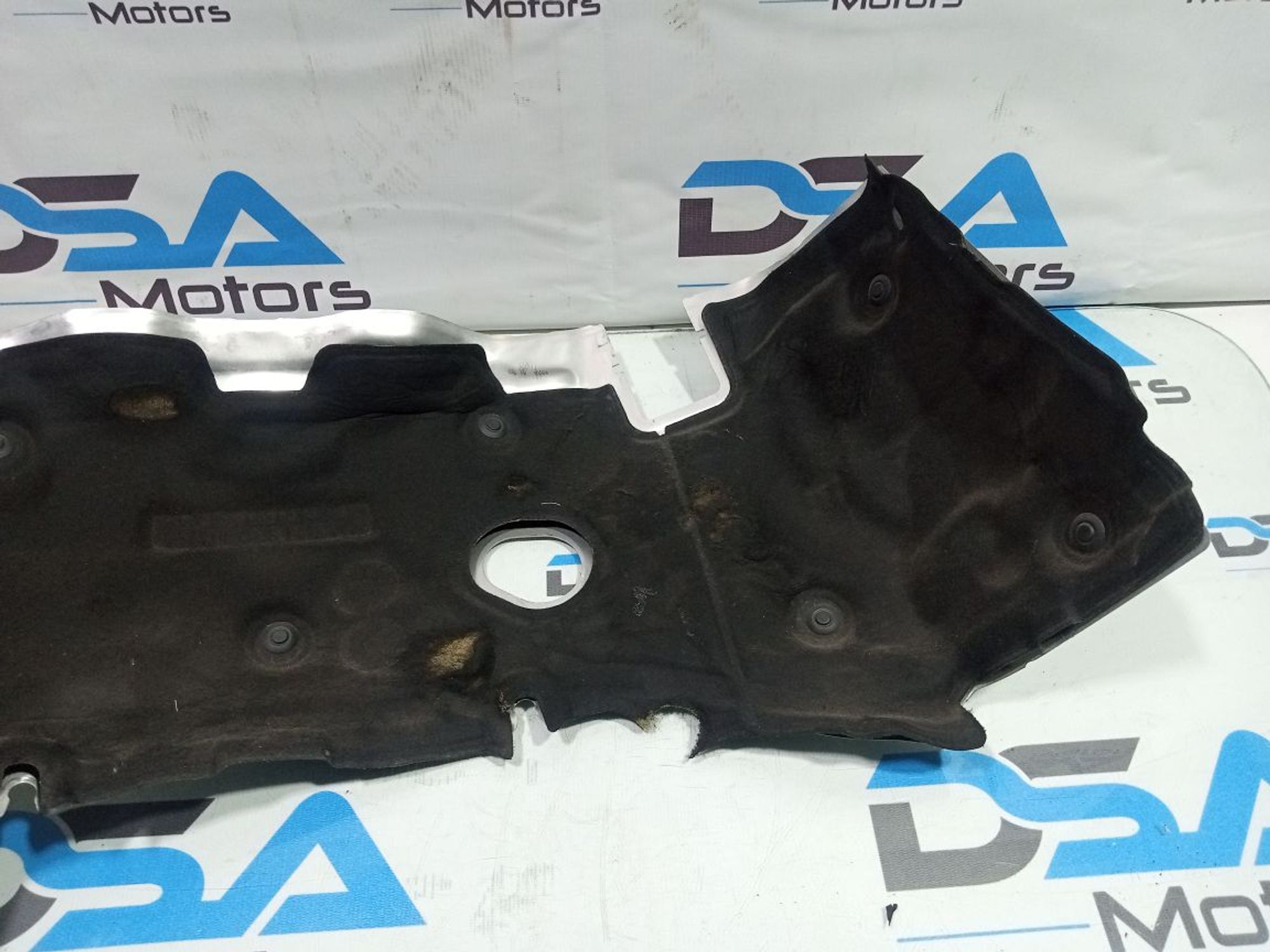 https://gcs.partsauto.market/rn-stockpro.appspot.com/thmbs/userImages/b7628e092085f1f91467af1afb6e7630/part/2b492a94-5383-4ab9-9817-401728c4ba88_1747848611251.jpg