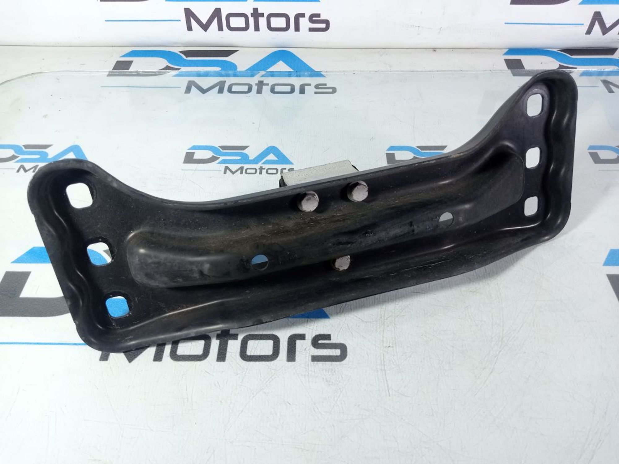 https://gcs.partsauto.market/rn-stockpro.appspot.com/thmbs/userImages/b7628e092085f1f91467af1afb6e7630/part/2d5d91ce-55f5-4810-b0ba-13ec1d8a151d_1747057894841.jpg