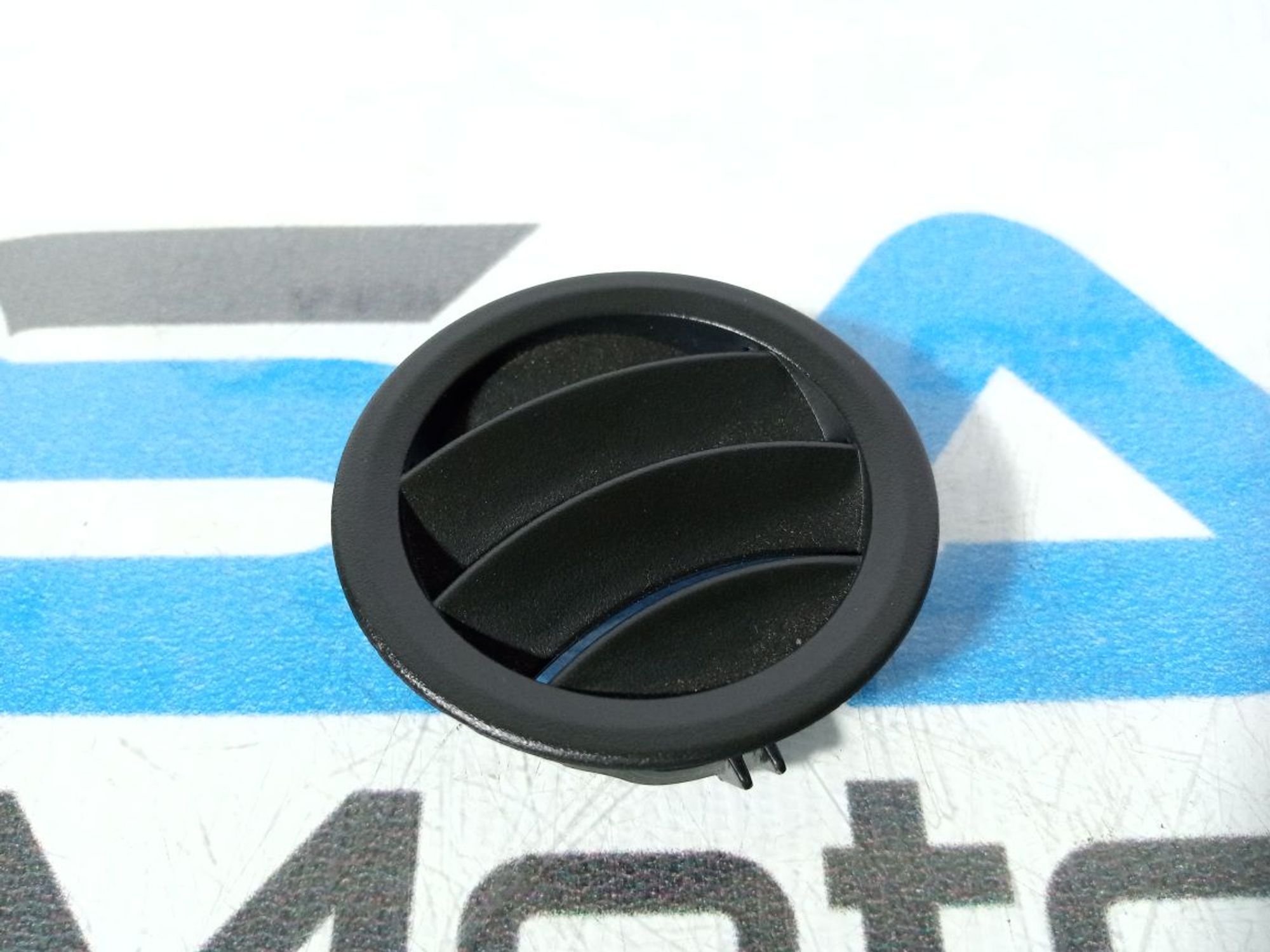 https://gcs.partsauto.market/rn-stockpro.appspot.com/thmbs/userImages/b7628e092085f1f91467af1afb6e7630/part/2d7a0388-3448-4f05-b41a-519a191498ee_1747719346382.jpg