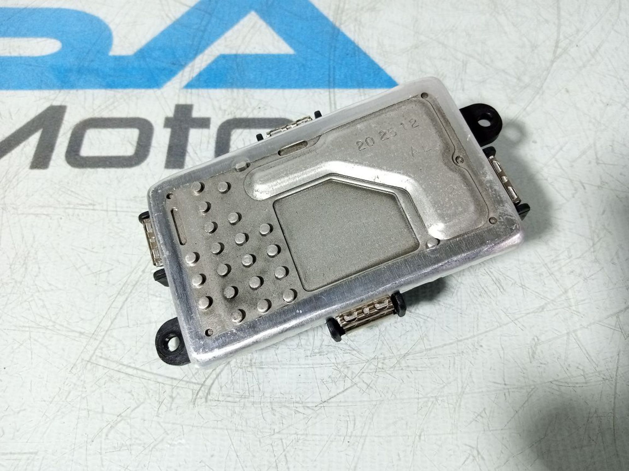 https://gcs.partsauto.market/rn-stockpro.appspot.com/thmbs/userImages/b7628e092085f1f91467af1afb6e7630/part/3008f159-bcc9-4f7a-b3e2-47ff6b66af98_1747628504759.jpg