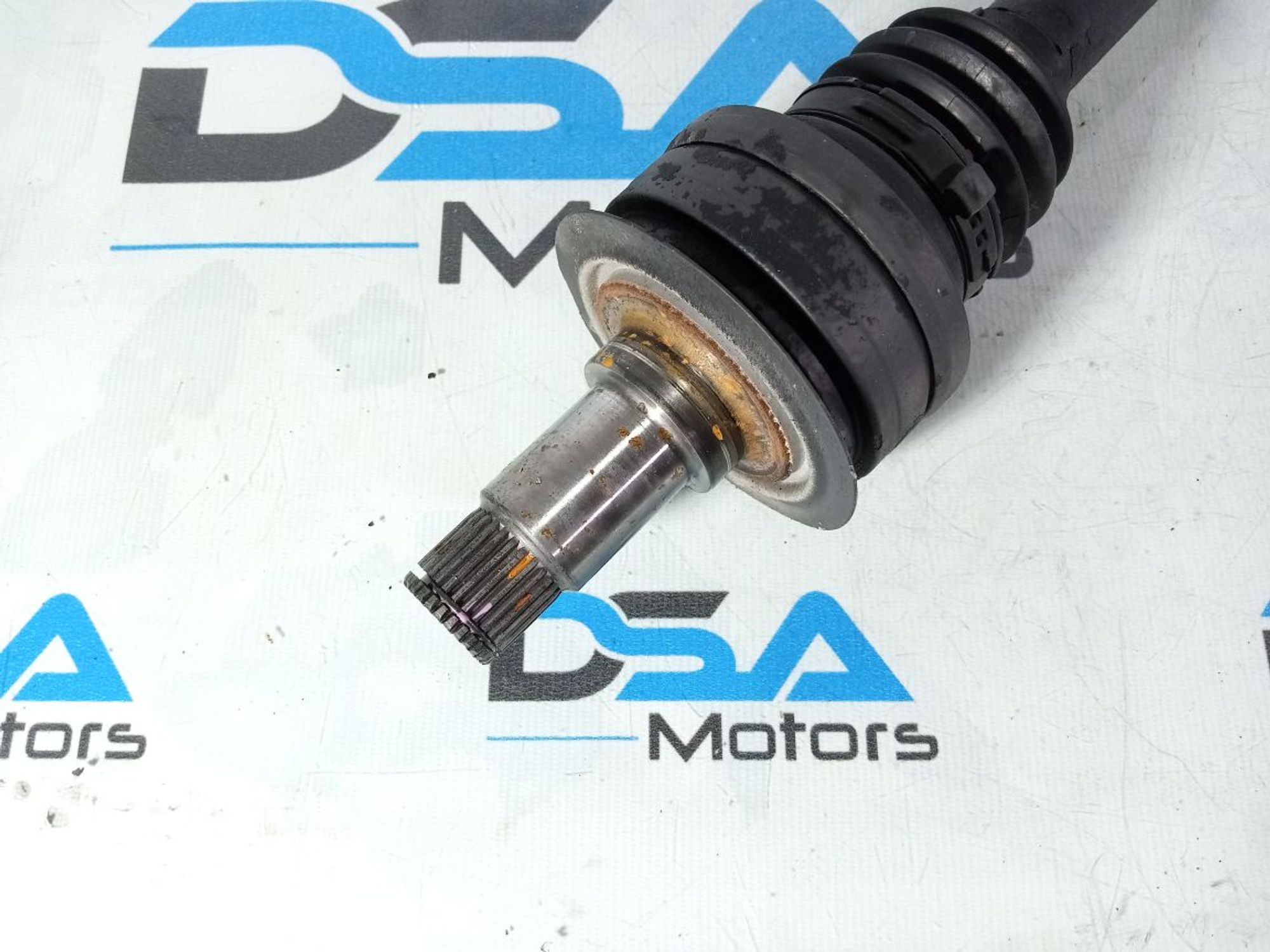 https://gcs.partsauto.market/rn-stockpro.appspot.com/thmbs/userImages/b7628e092085f1f91467af1afb6e7630/part/30539eea-13a1-4fe6-80de-359155871f42_1742026645006.jpg