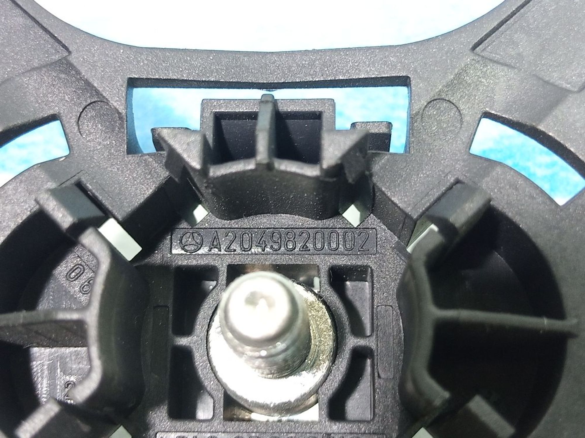 https://gcs.partsauto.market/rn-stockpro.appspot.com/thmbs/userImages/b7628e092085f1f91467af1afb6e7630/part/315e9233-4a76-4bed-b583-d0fd7e77eb8e_1748279208515.jpg