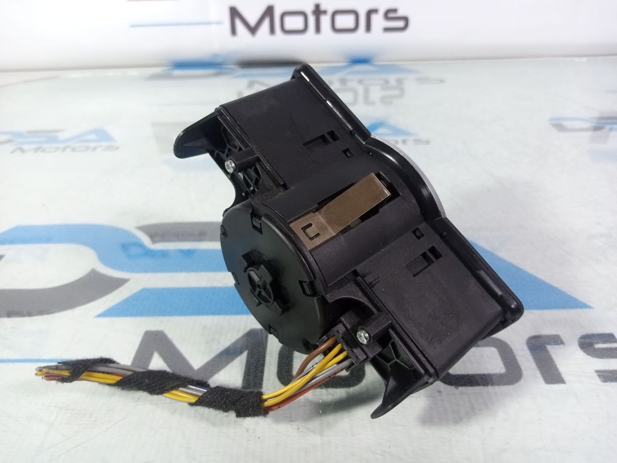 https://gcs.partsauto.market/rn-stockpro.appspot.com/thmbs/userImages/b7628e092085f1f91467af1afb6e7630/part/31c61124-7cd5-4797-ae1e-20bee301eed0_1740581802181.jpg