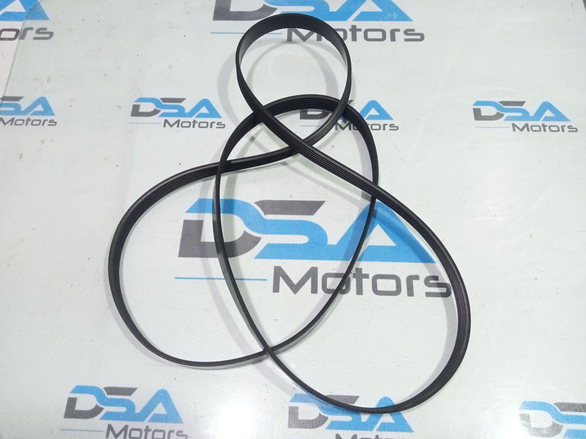 https://gcs.partsauto.market/rn-stockpro.appspot.com/thmbs/userImages/b7628e092085f1f91467af1afb6e7630/part/32552829-6d33-4157-833e-f53e7b8178e9_1748281424704.jpg