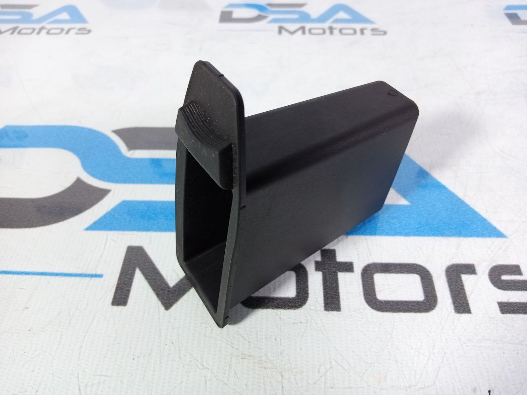 https://gcs.partsauto.market/rn-stockpro.appspot.com/thmbs/userImages/b7628e092085f1f91467af1afb6e7630/part/329ebefd-5268-4b5c-a8b1-f1bfd1be4e5e_1746001765826.jpg