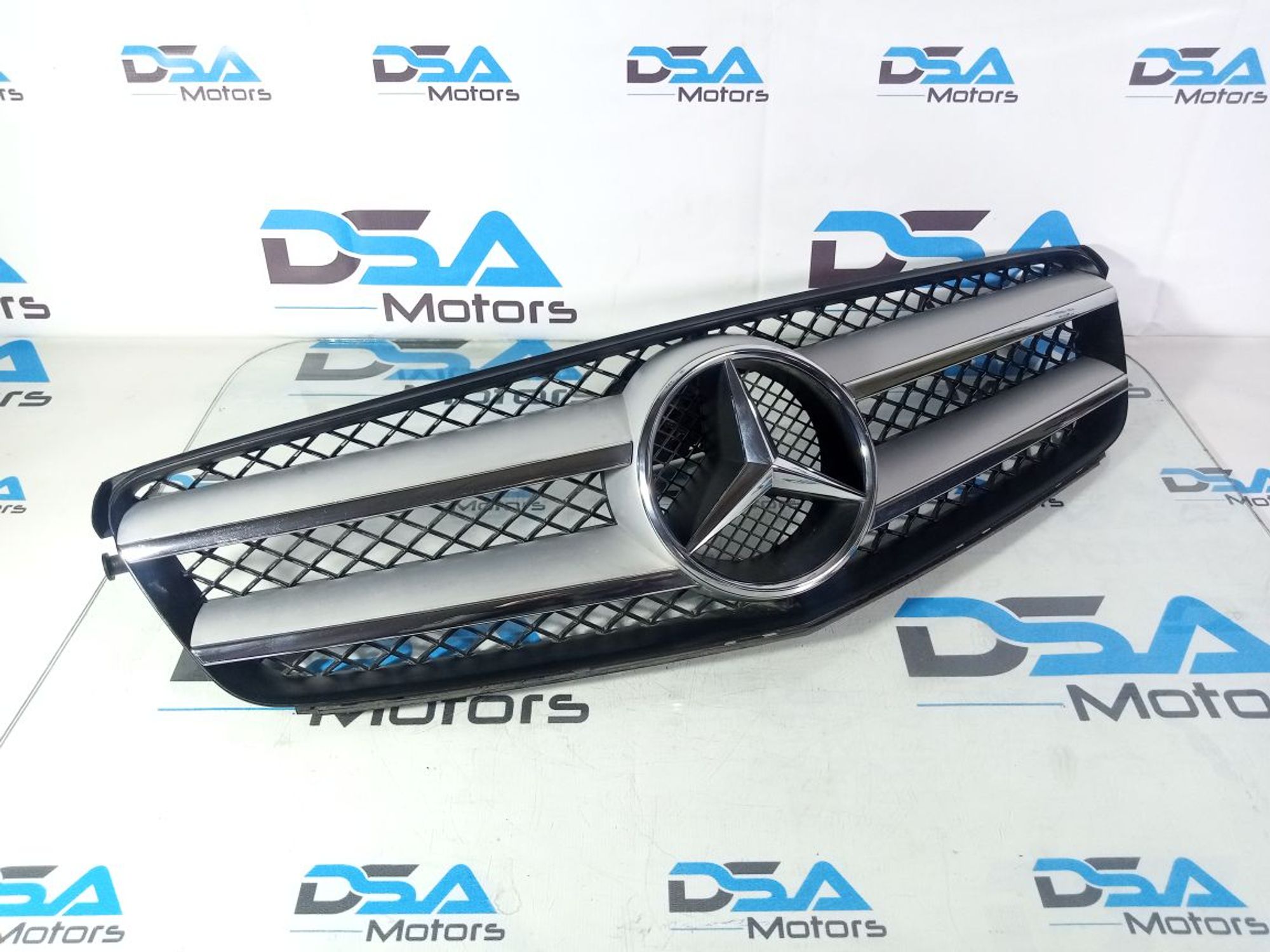 https://gcs.partsauto.market/rn-stockpro.appspot.com/thmbs/userImages/b7628e092085f1f91467af1afb6e7630/part/32bee722-f766-4250-b768-36a64b6ebcbb_1741005634542.jpg