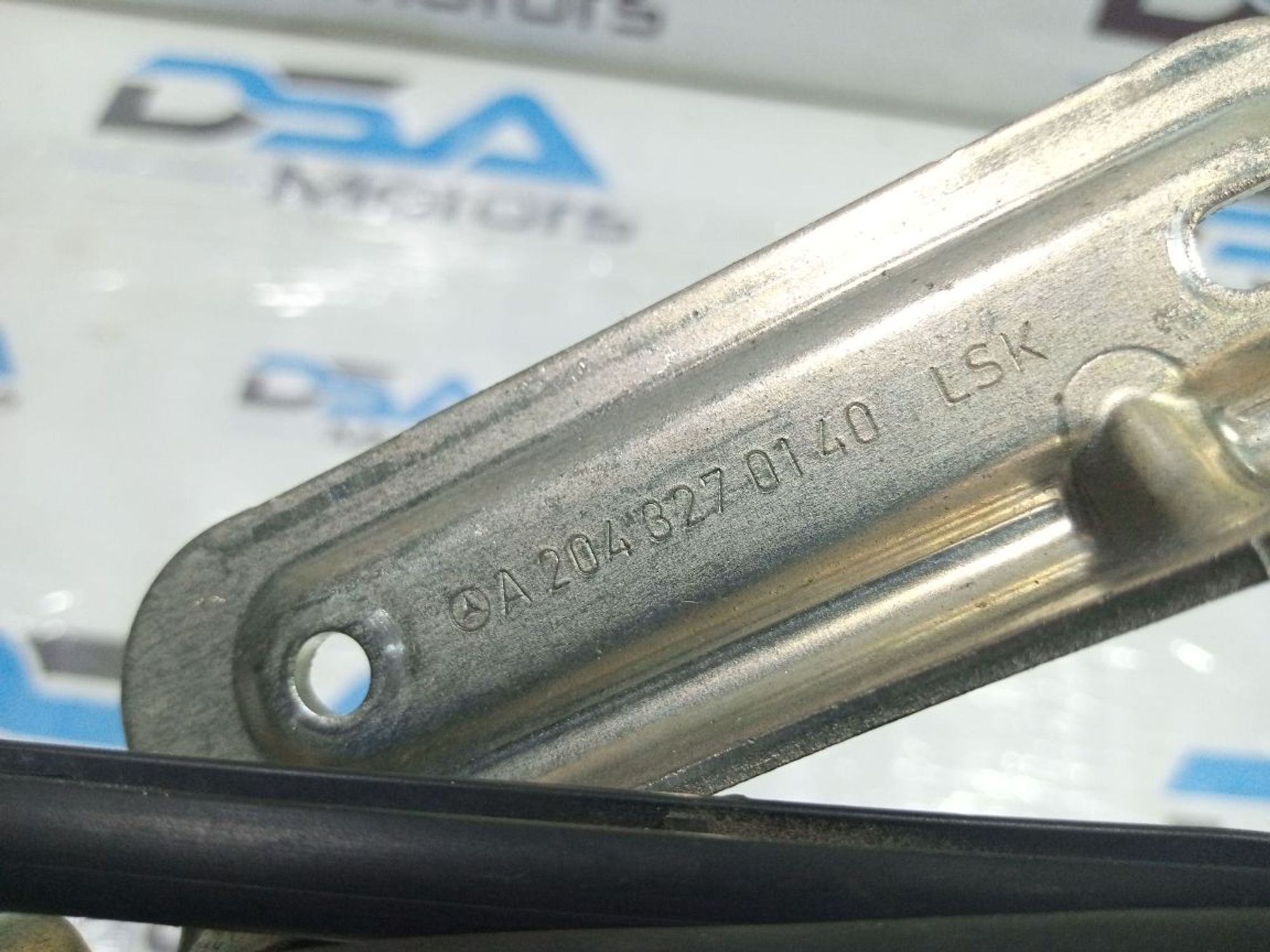 https://gcs.partsauto.market/rn-stockpro.appspot.com/thmbs/userImages/b7628e092085f1f91467af1afb6e7630/part/32c64d9b-a7ff-4519-b25b-e1292bcdecc6_1749817375553.jpg