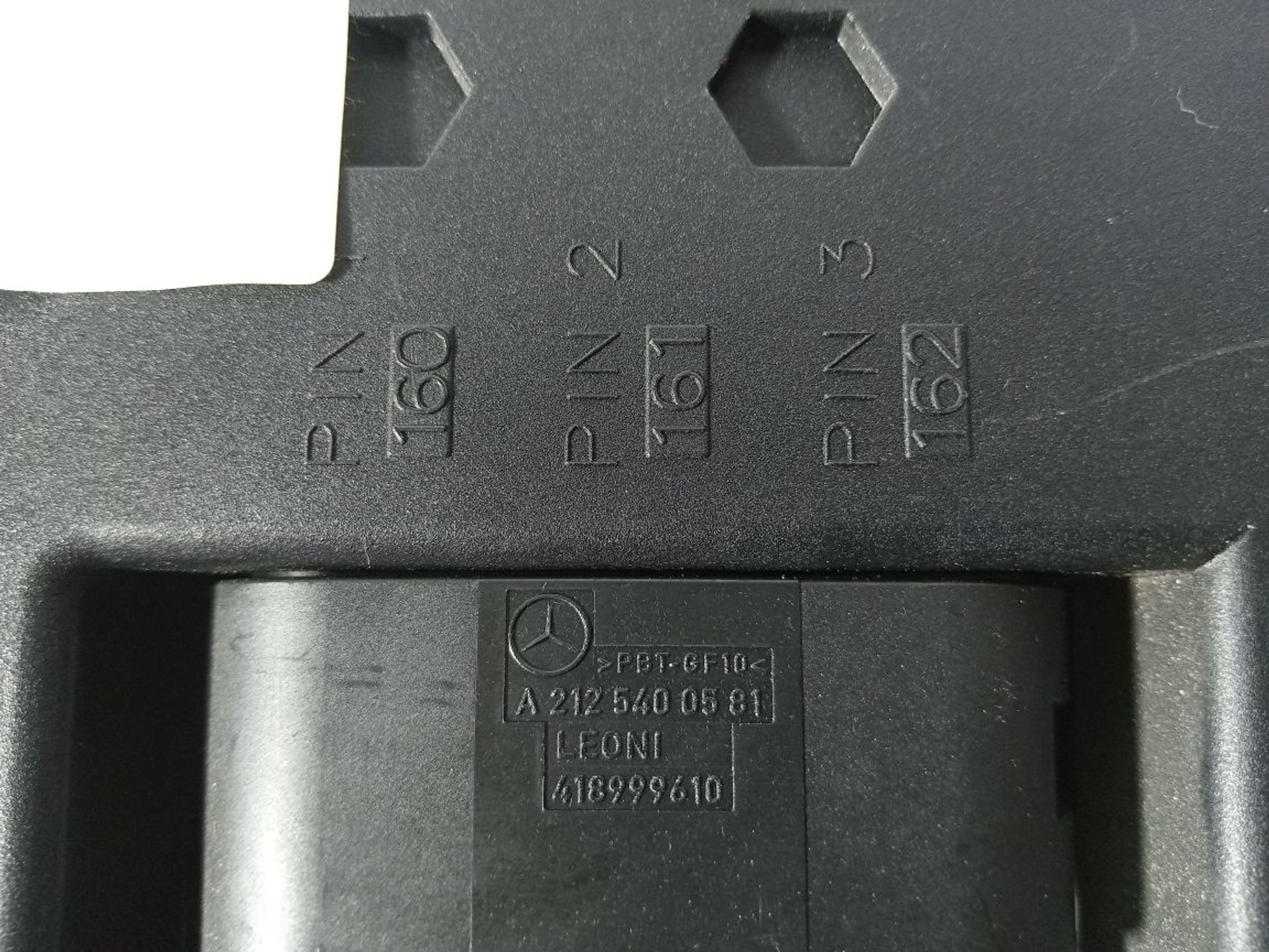 https://gcs.partsauto.market/rn-stockpro.appspot.com/thmbs/userImages/b7628e092085f1f91467af1afb6e7630/part/33089173-12b6-4762-9ca8-b10b123b7219_1740682692585.jpg