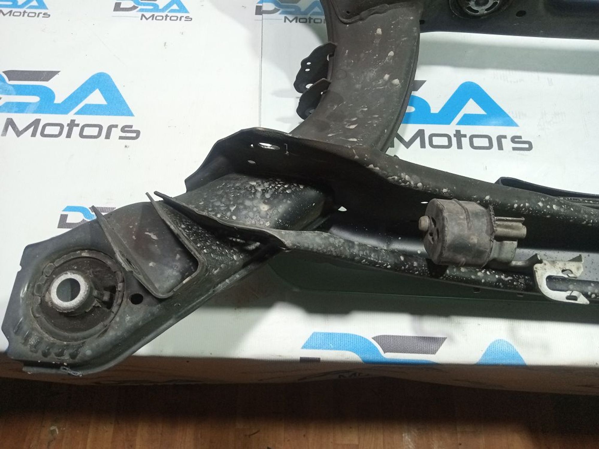 https://gcs.partsauto.market/rn-stockpro.appspot.com/thmbs/userImages/b7628e092085f1f91467af1afb6e7630/part/332182e6-0bd6-4273-ba52-f4adc4bbd356_1747897337452.jpg