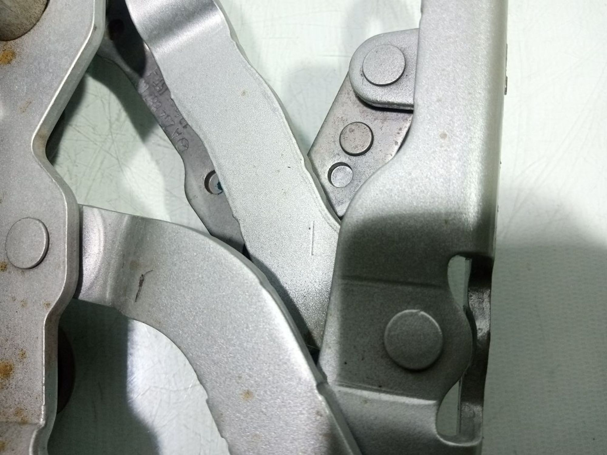 https://gcs.partsauto.market/rn-stockpro.appspot.com/thmbs/userImages/b7628e092085f1f91467af1afb6e7630/part/34b7b6cd-3543-4239-abfb-035133fe2b43_1747849044898.jpg