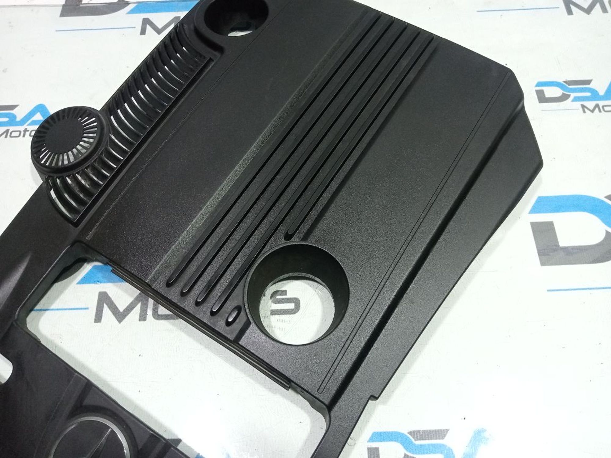 https://gcs.partsauto.market/rn-stockpro.appspot.com/thmbs/userImages/b7628e092085f1f91467af1afb6e7630/part/3573d6e3-379d-411e-92a3-4d85fc8ead53_1748620748662.jpg