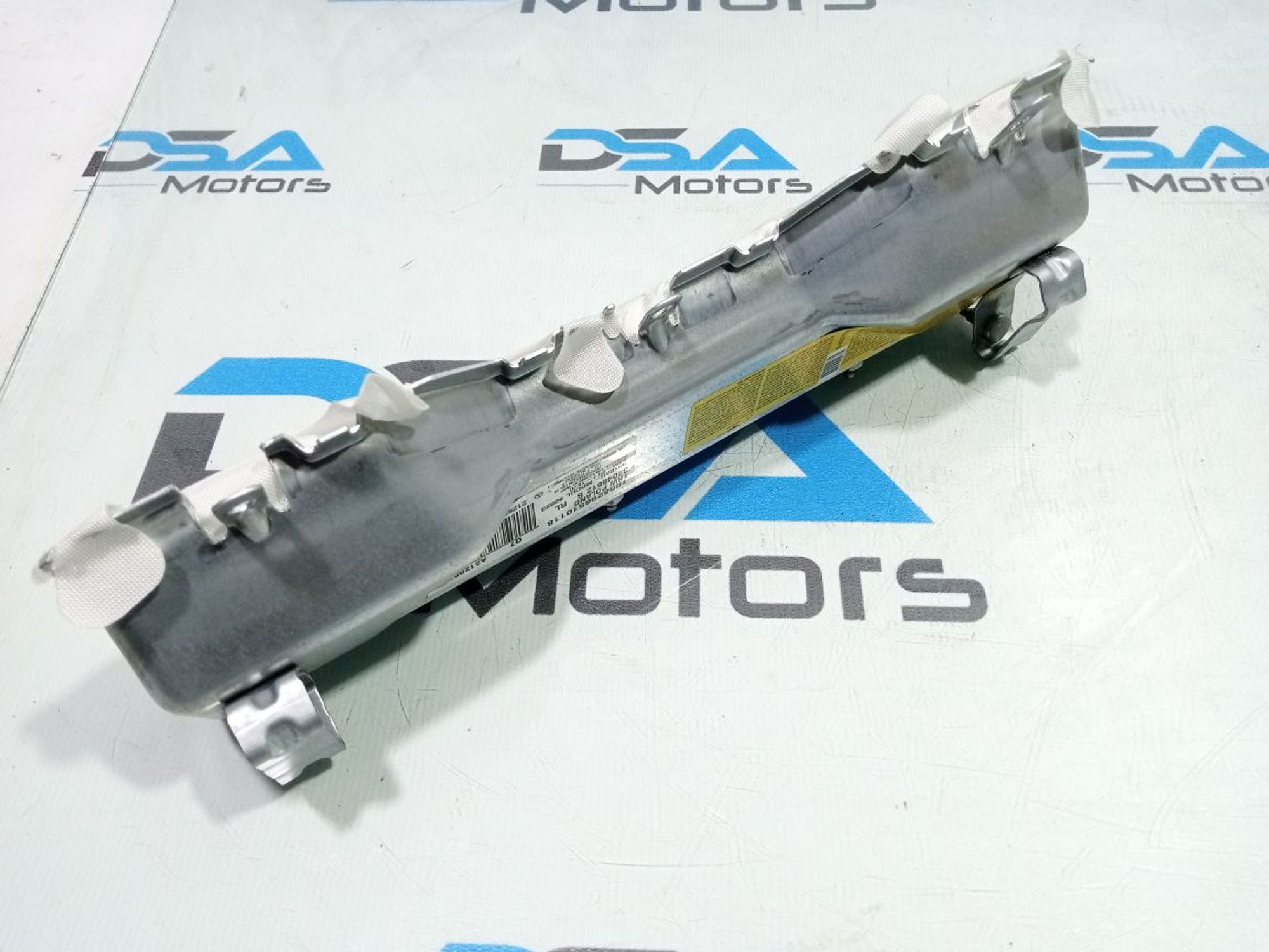 https://gcs.partsauto.market/rn-stockpro.appspot.com/thmbs/userImages/b7628e092085f1f91467af1afb6e7630/part/36ef8191-609f-4bf7-813e-d7cf04dbb517_1748092597370.jpg