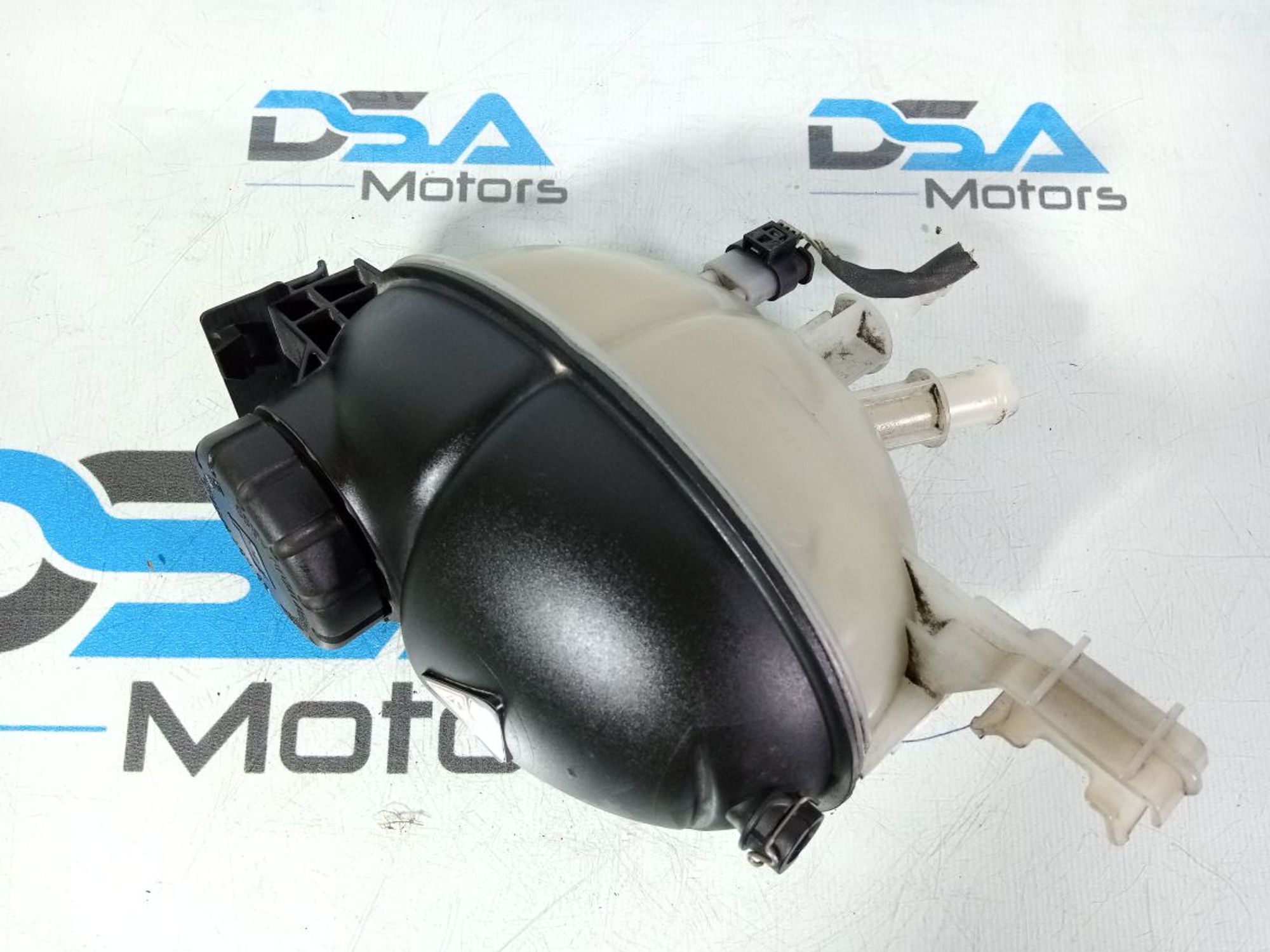 https://gcs.partsauto.market/rn-stockpro.appspot.com/thmbs/userImages/b7628e092085f1f91467af1afb6e7630/part/372a270b-14d3-4761-be26-26af789790bc_1747628771415.jpg