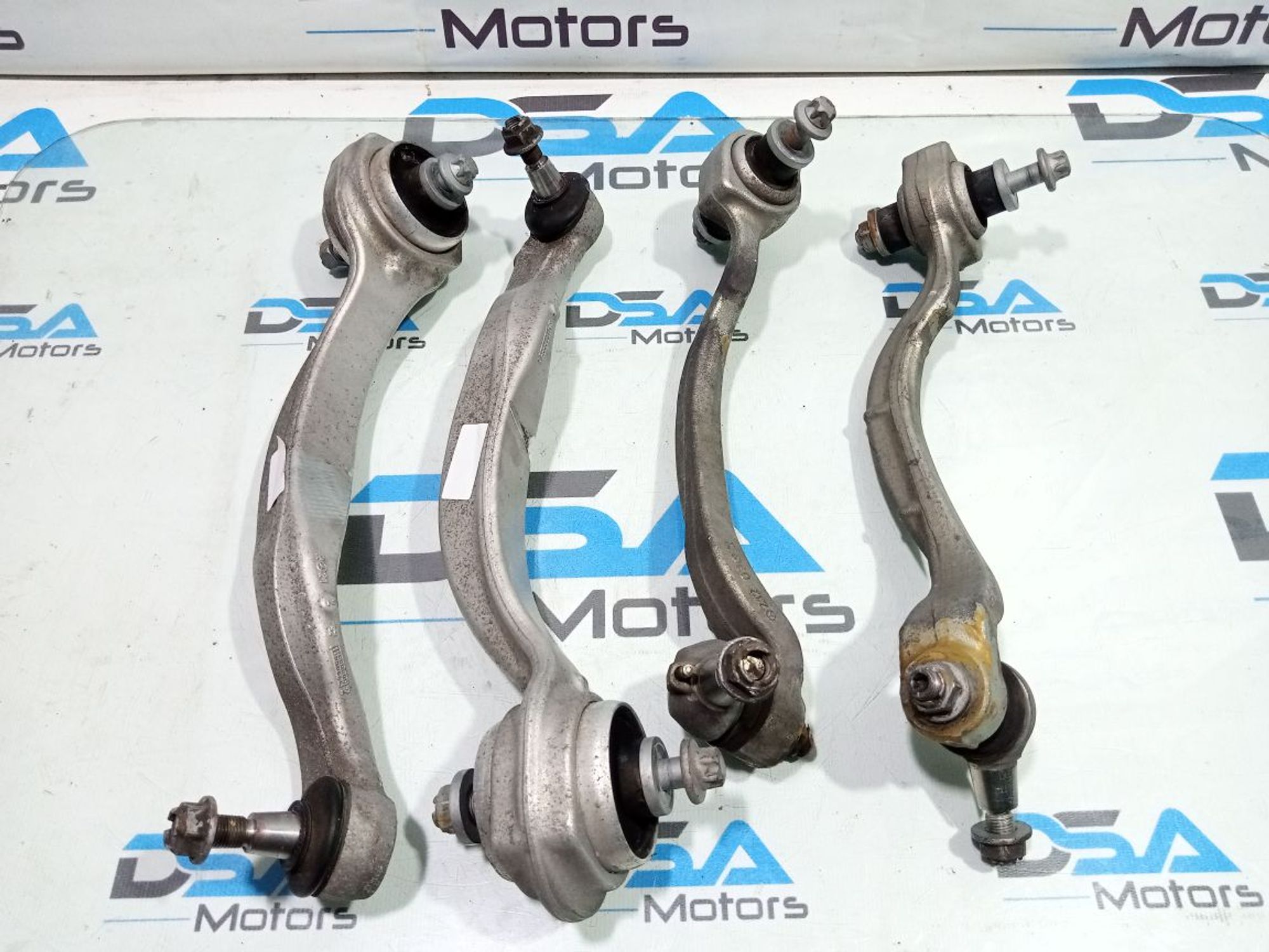 https://gcs.partsauto.market/rn-stockpro.appspot.com/thmbs/userImages/b7628e092085f1f91467af1afb6e7630/part/37763355-d821-4f85-a54d-6850ccf02af6_1748410592266.jpg