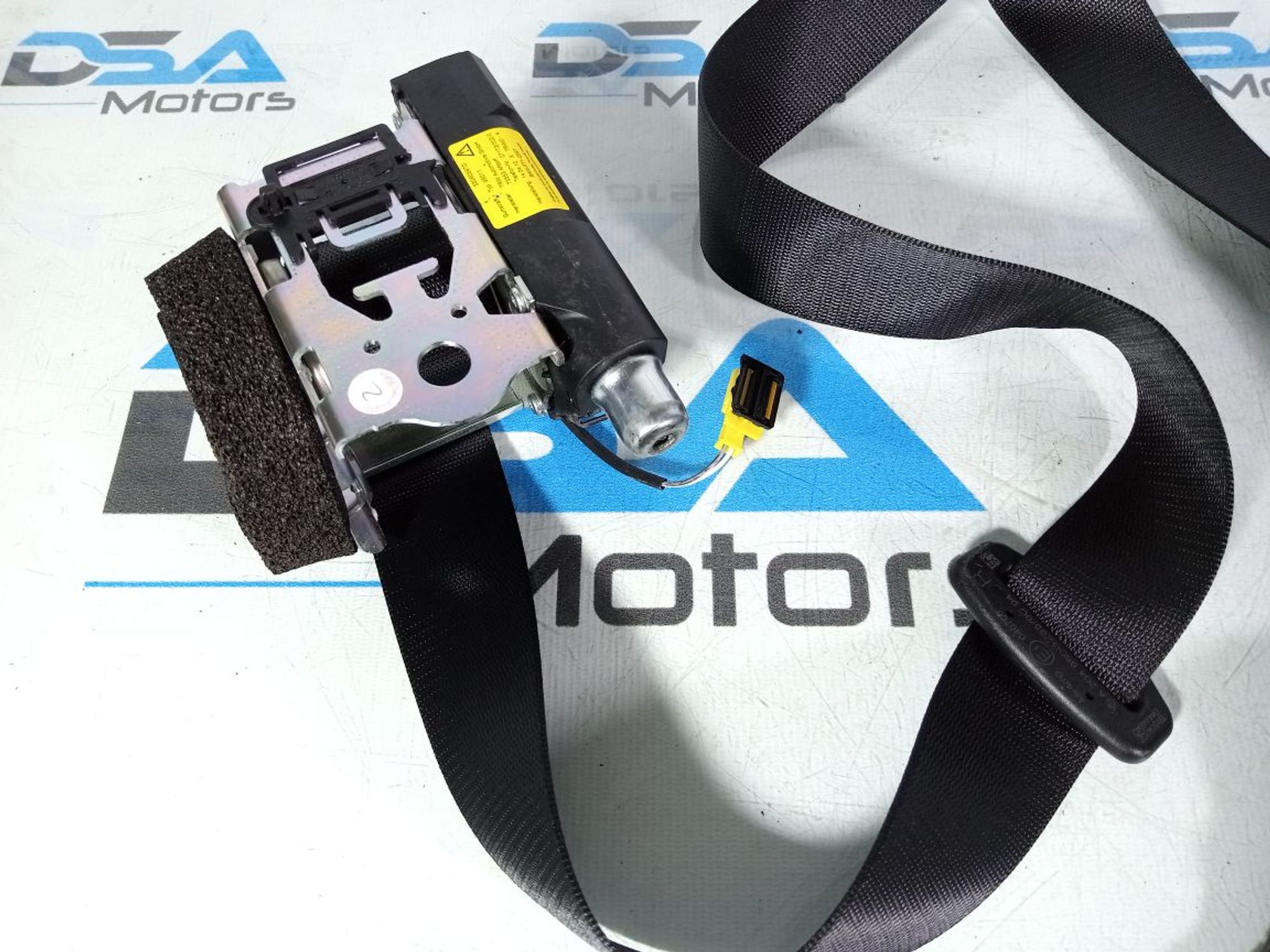 https://gcs.partsauto.market/rn-stockpro.appspot.com/thmbs/userImages/b7628e092085f1f91467af1afb6e7630/part/37f51f10-a657-40a2-bc69-189887627262_1745404708239.jpg