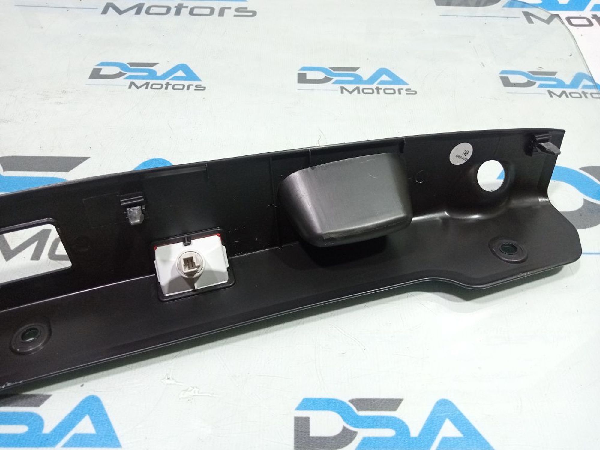 https://gcs.partsauto.market/rn-stockpro.appspot.com/thmbs/userImages/b7628e092085f1f91467af1afb6e7630/part/38ebd9de-74b1-4fe1-bb21-8ea36ff8a816_1748354484349.jpg