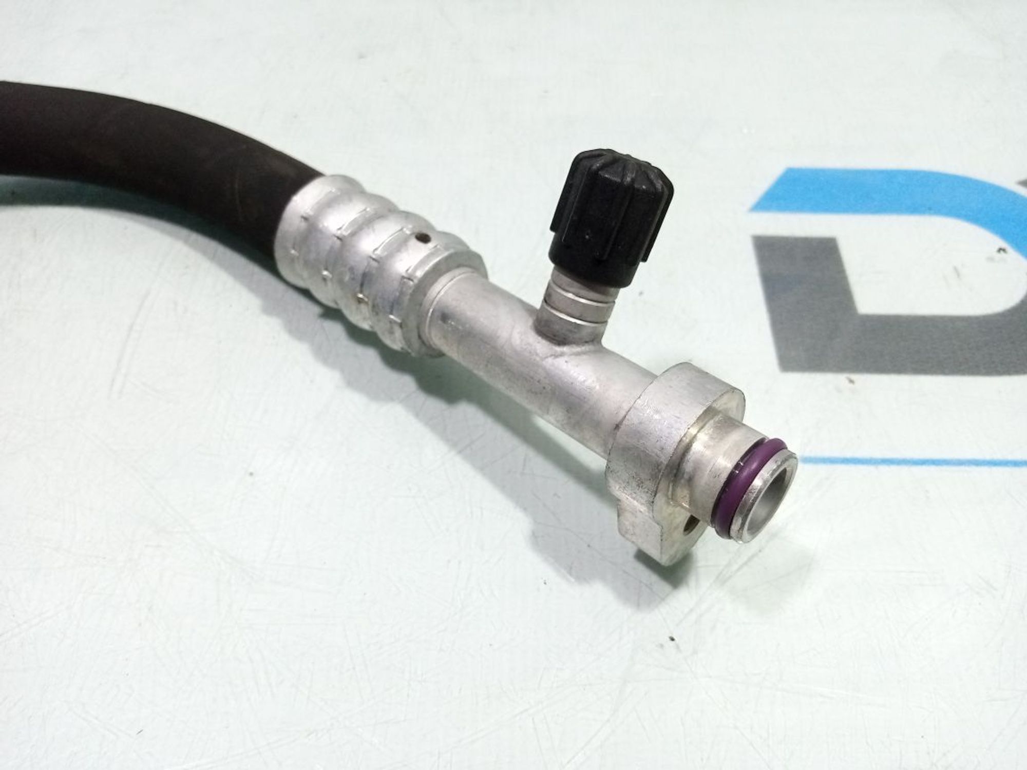 https://gcs.partsauto.market/rn-stockpro.appspot.com/thmbs/userImages/b7628e092085f1f91467af1afb6e7630/part/393218ca-6d17-4b03-aa6e-4dd970f7810e_1748163455105.jpg