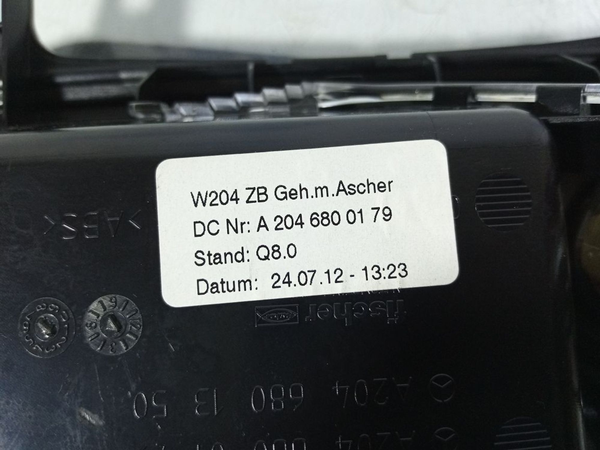 https://gcs.partsauto.market/rn-stockpro.appspot.com/thmbs/userImages/b7628e092085f1f91467af1afb6e7630/part/3a18dd75-c861-4dd8-ba3f-bbcf6dcfd532_1747740696831.jpg