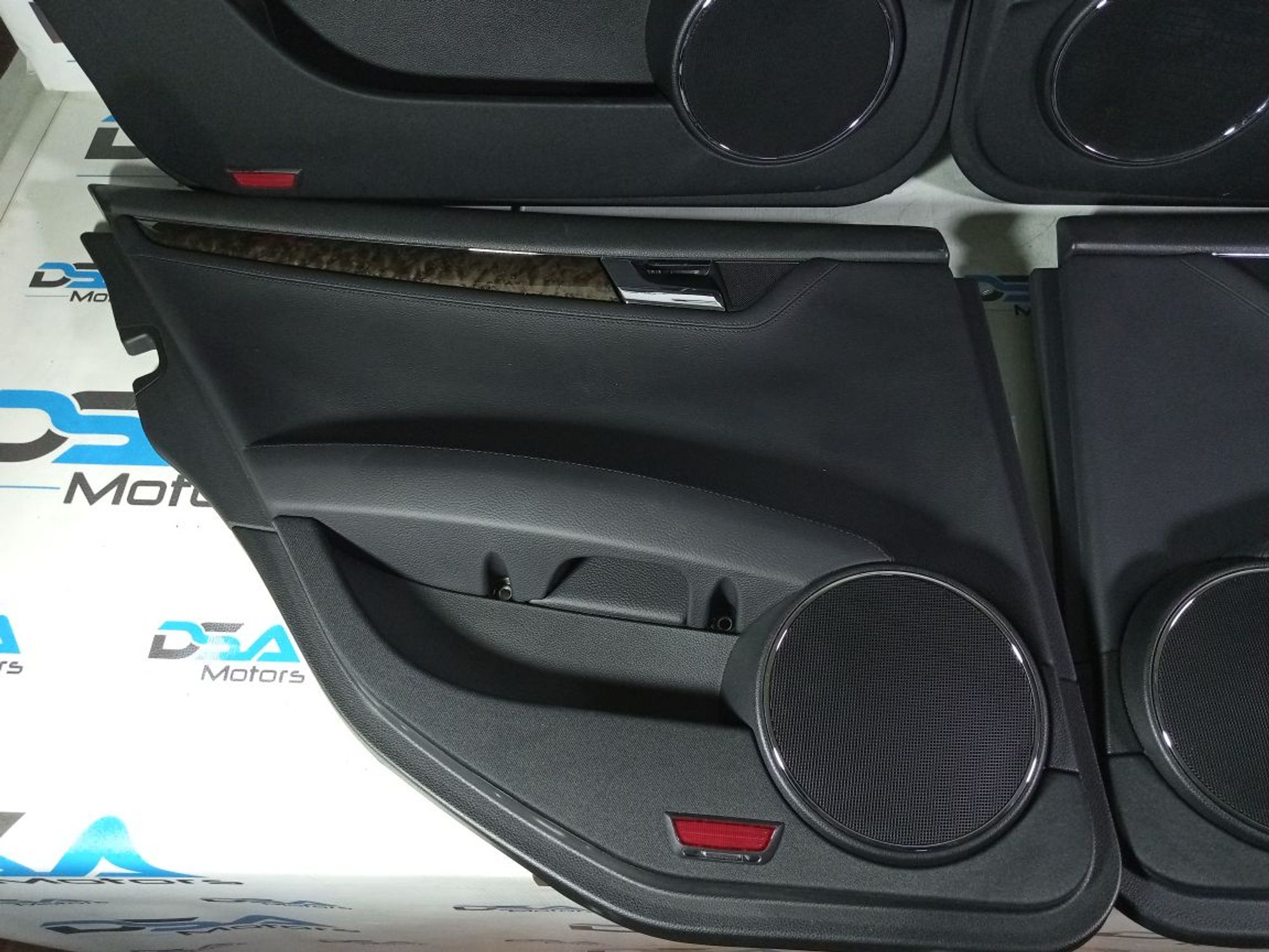 https://gcs.partsauto.market/rn-stockpro.appspot.com/thmbs/userImages/b7628e092085f1f91467af1afb6e7630/part/3aca29b5-a973-4413-8f89-359cb7402e79_1741266592719.jpg
