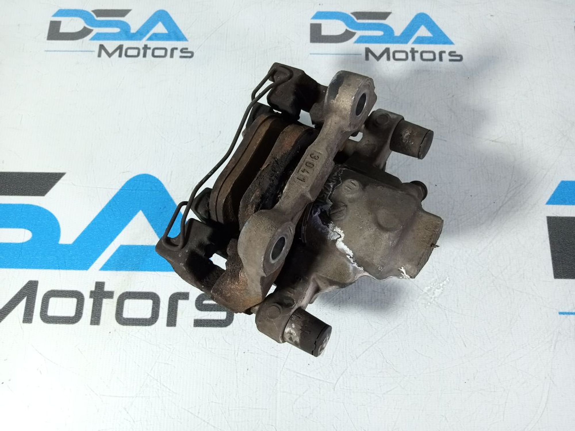 https://gcs.partsauto.market/rn-stockpro.appspot.com/thmbs/userImages/b7628e092085f1f91467af1afb6e7630/part/3b03f331-f675-4873-bb2b-0f390eb7038e_1744899462104.jpg