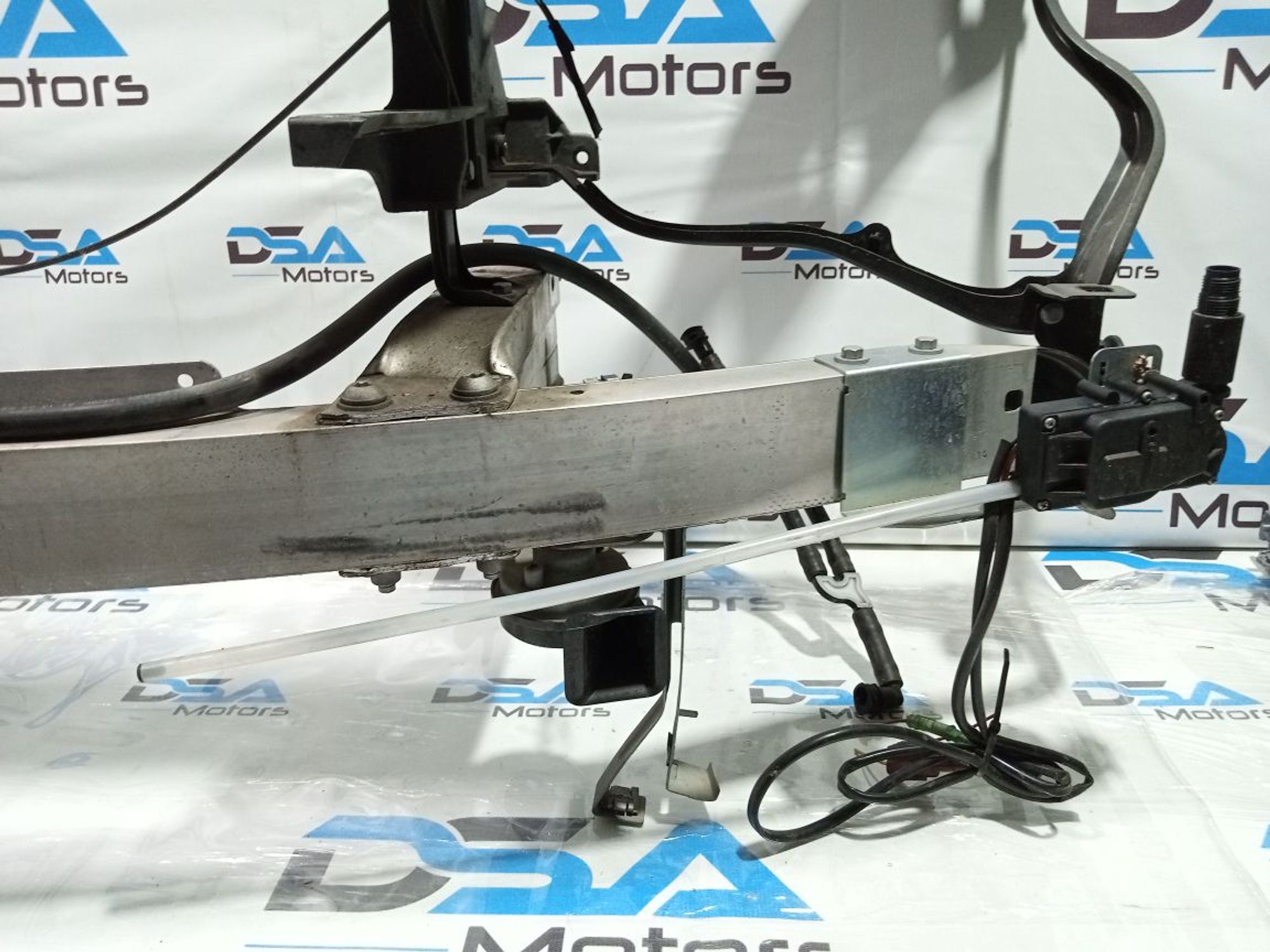 https://gcs.partsauto.market/rn-stockpro.appspot.com/thmbs/userImages/b7628e092085f1f91467af1afb6e7630/part/3b27fc92-e999-43e9-bbbd-8d31fc45f28b_1749494518975.jpg