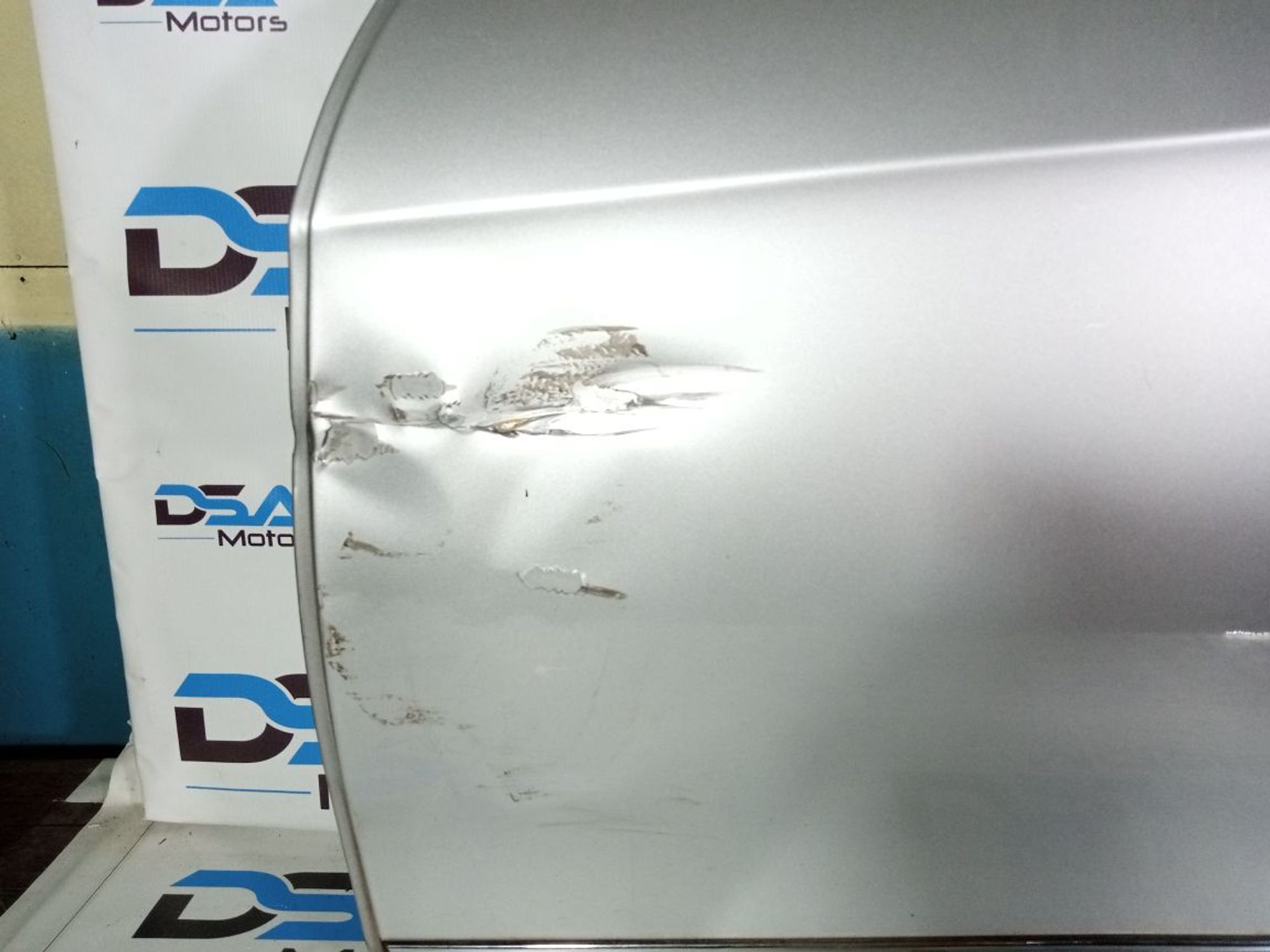 https://gcs.partsauto.market/rn-stockpro.appspot.com/thmbs/userImages/b7628e092085f1f91467af1afb6e7630/part/3b467dd2-af1c-4fe3-8b16-c7a70544c955_1747297658070.jpg