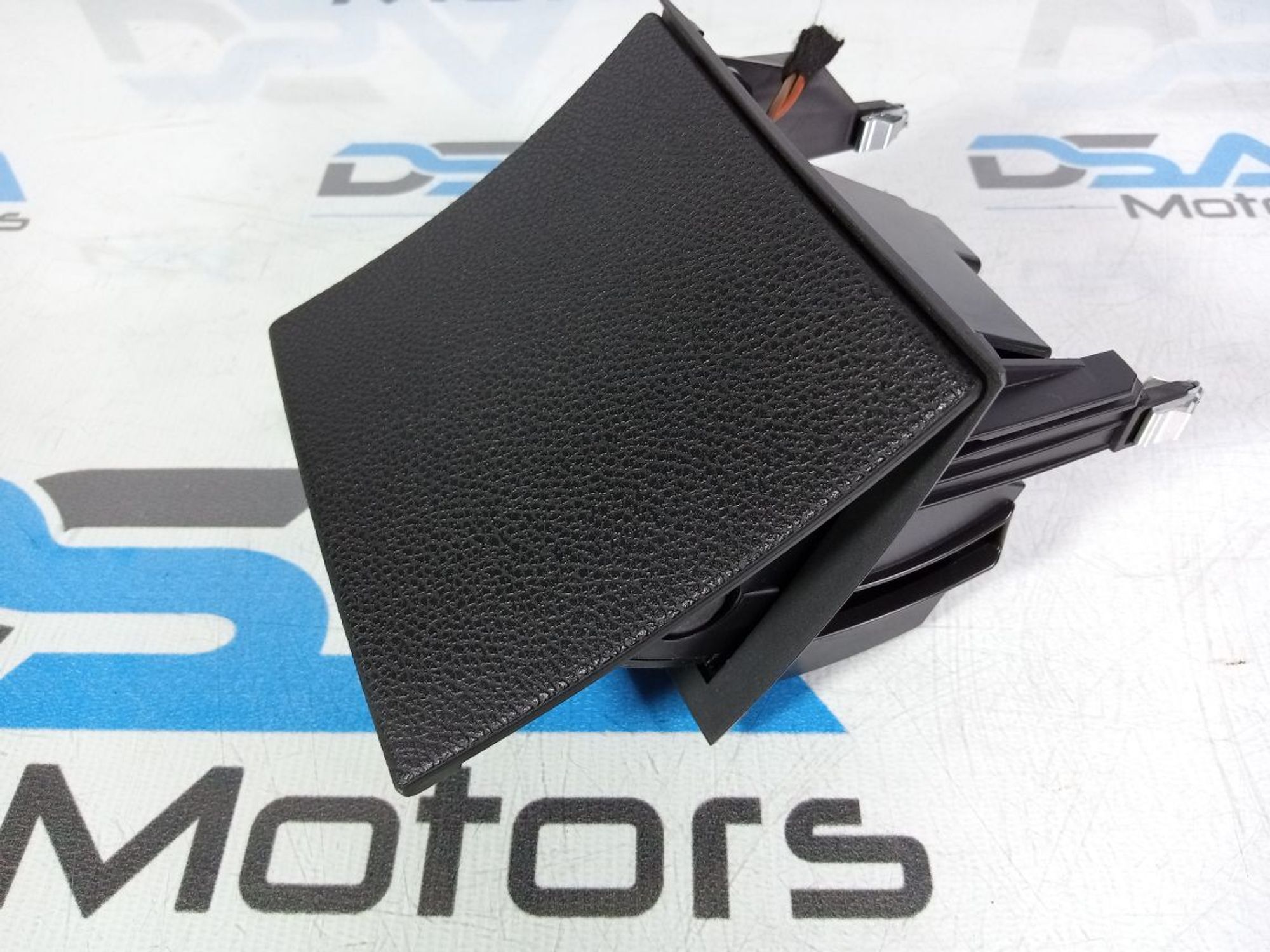 https://gcs.partsauto.market/rn-stockpro.appspot.com/thmbs/userImages/b7628e092085f1f91467af1afb6e7630/part/3b73f7b9-865c-4a10-b34b-660013041f45_1745996408905.jpg