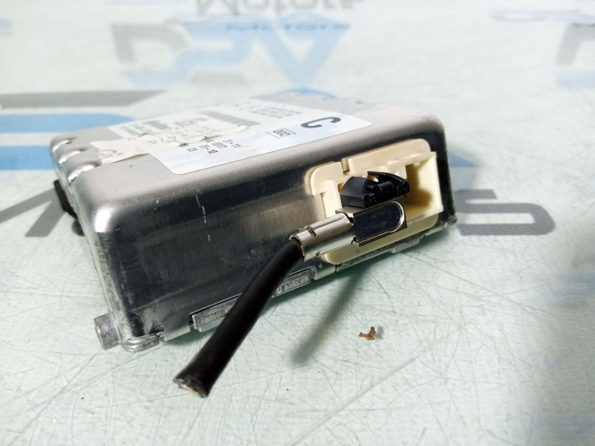 https://gcs.partsauto.market/rn-stockpro.appspot.com/thmbs/userImages/b7628e092085f1f91467af1afb6e7630/part/3c62f558-3904-4a48-b394-6e95a5789315_1747334887944.jpg