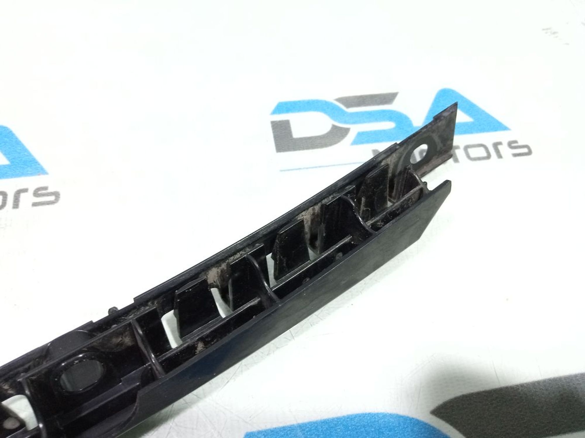 https://gcs.partsauto.market/rn-stockpro.appspot.com/thmbs/userImages/b7628e092085f1f91467af1afb6e7630/part/3d574da6-a801-4f84-a21f-ef9e24e220d5_1748107061156.jpg