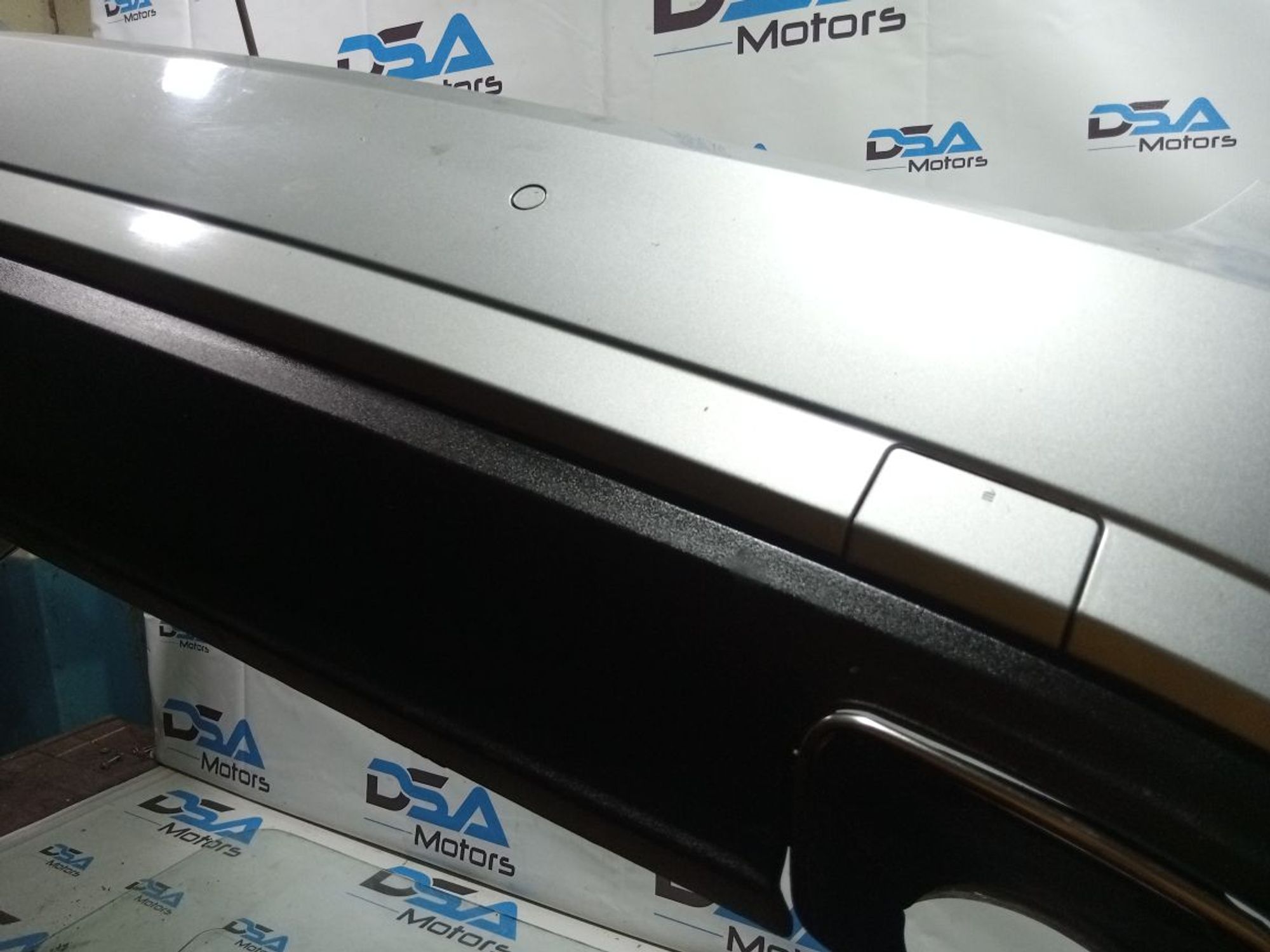 https://gcs.partsauto.market/rn-stockpro.appspot.com/thmbs/userImages/b7628e092085f1f91467af1afb6e7630/part/3da6878a-d2bb-4f01-896f-52b66bbde6de_1748412731690.jpg