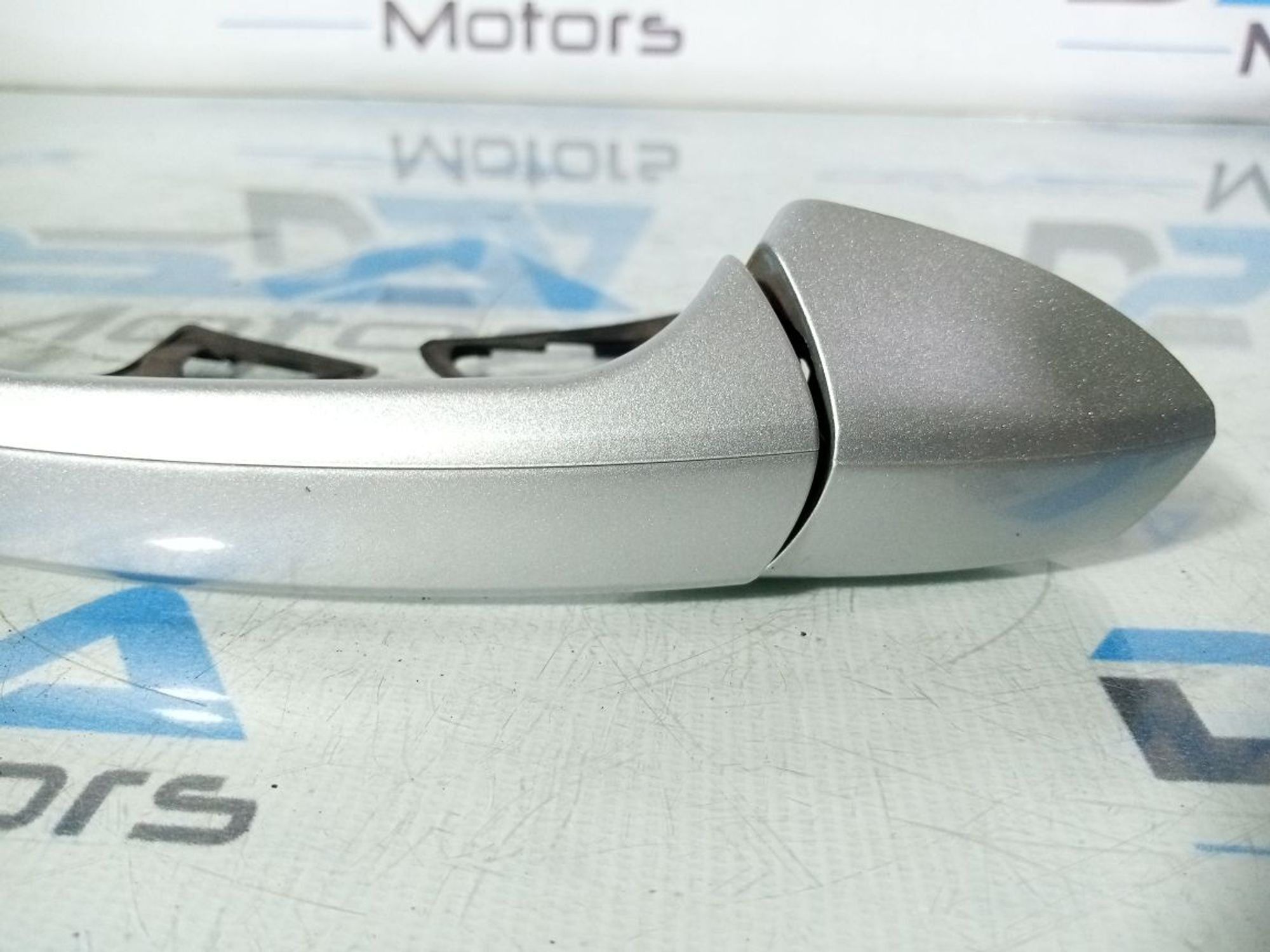 https://gcs.partsauto.market/rn-stockpro.appspot.com/thmbs/userImages/b7628e092085f1f91467af1afb6e7630/part/3ea1e0b6-0f2e-410b-aa93-442ab84029ff_1747339127438.jpg