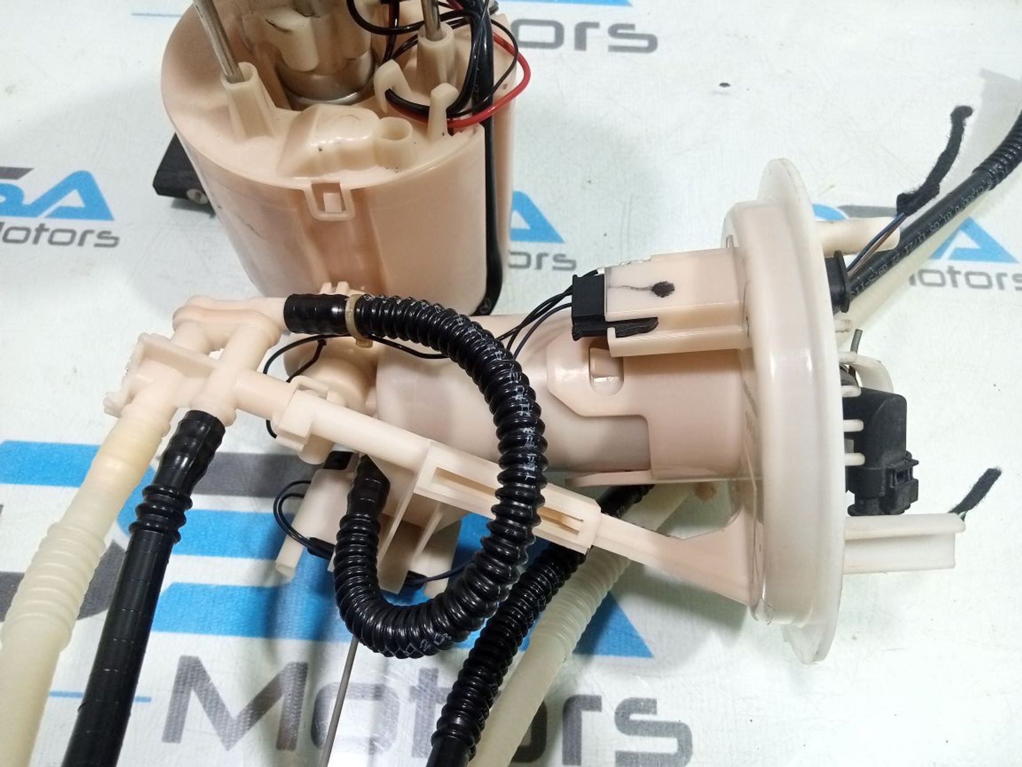 https://gcs.partsauto.market/rn-stockpro.appspot.com/thmbs/userImages/b7628e092085f1f91467af1afb6e7630/part/3fafa751-baa5-45b5-ad2f-9227e9eee452_1748975035918.jpg