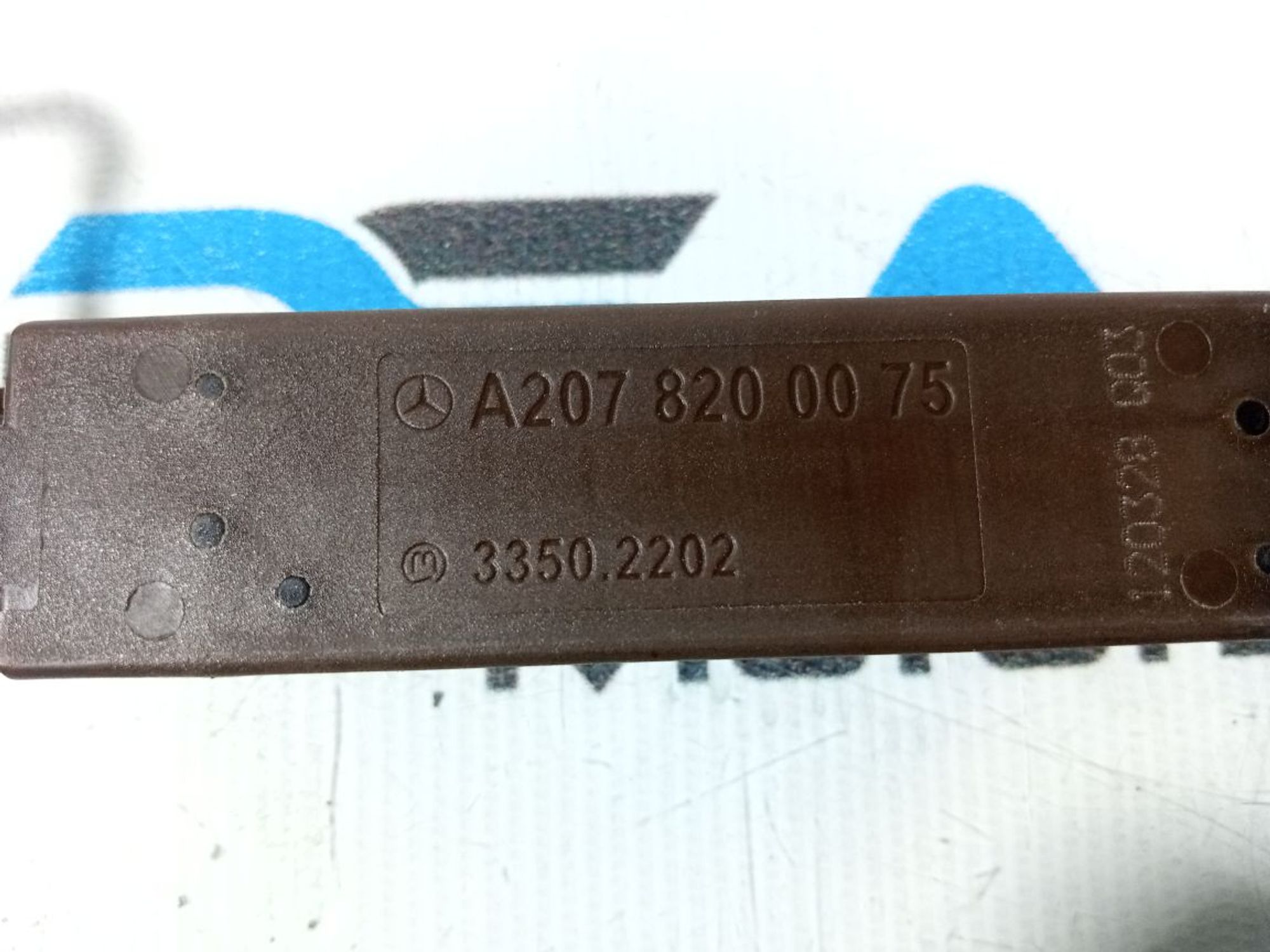 https://gcs.partsauto.market/rn-stockpro.appspot.com/thmbs/userImages/b7628e092085f1f91467af1afb6e7630/part/41365c16-1d19-4946-9104-a1fd4887c5f0_1742375478844.jpg