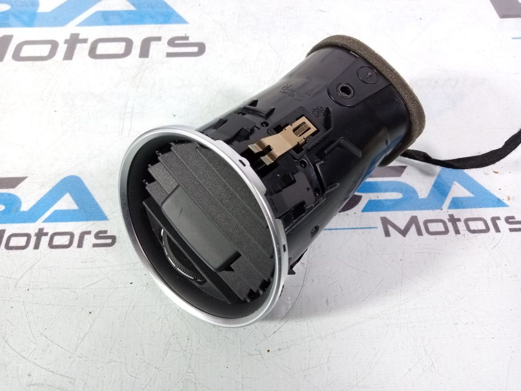 https://gcs.partsauto.market/rn-stockpro.appspot.com/thmbs/userImages/b7628e092085f1f91467af1afb6e7630/part/4139575e-4b36-4e5a-9363-1062d909b977_1737035701739.jpg
