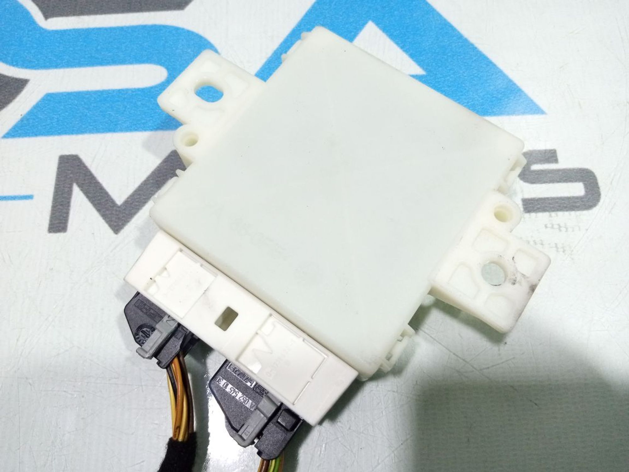 https://gcs.partsauto.market/rn-stockpro.appspot.com/thmbs/userImages/b7628e092085f1f91467af1afb6e7630/part/41986e96-0a7c-402a-8b67-a9ffdf1c0964_1748864004927.jpg