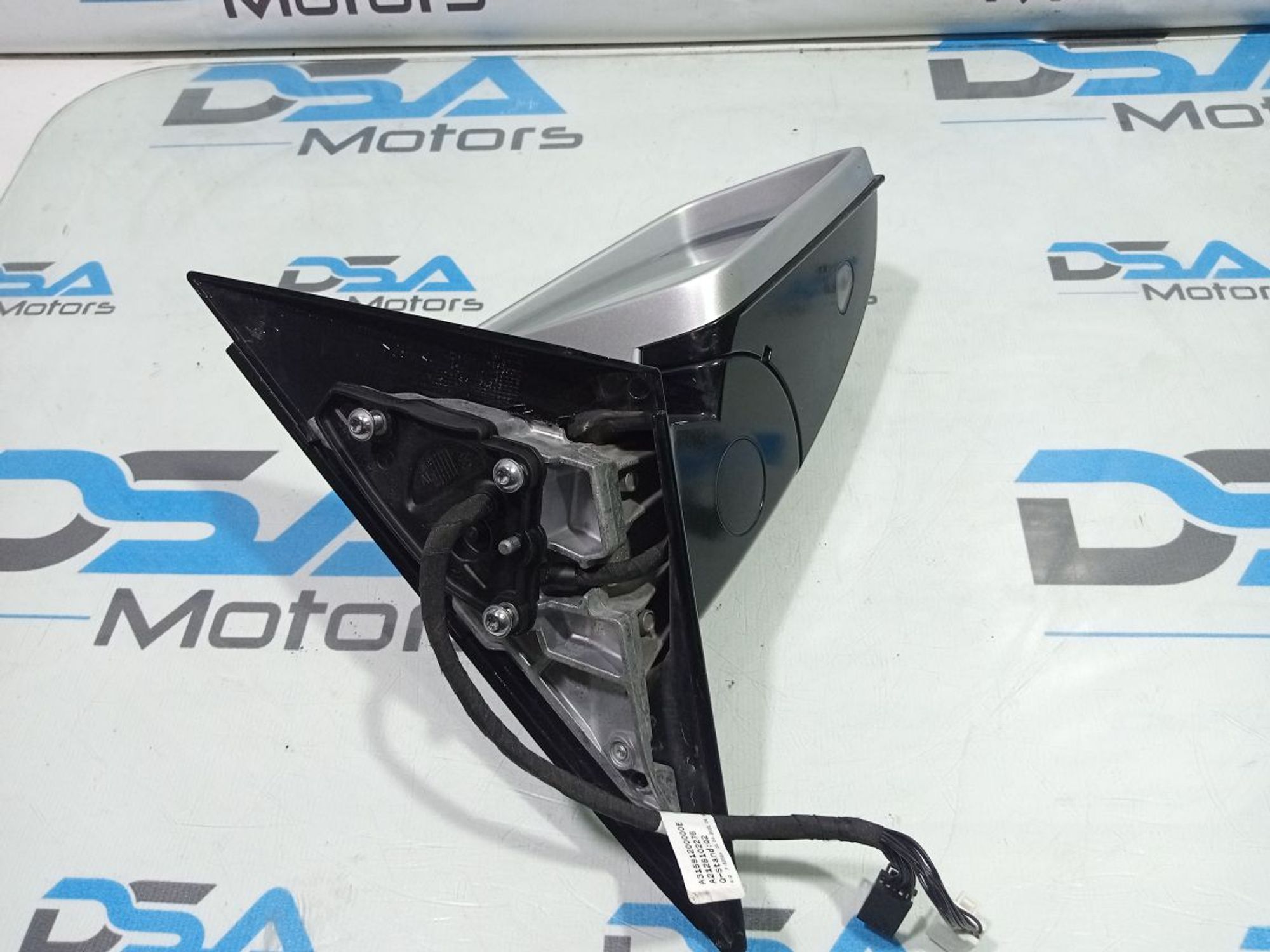 https://gcs.partsauto.market/rn-stockpro.appspot.com/thmbs/userImages/b7628e092085f1f91467af1afb6e7630/part/426c4eb8-fe5c-4df3-a560-875ef98e9a45_1748279659042.jpg