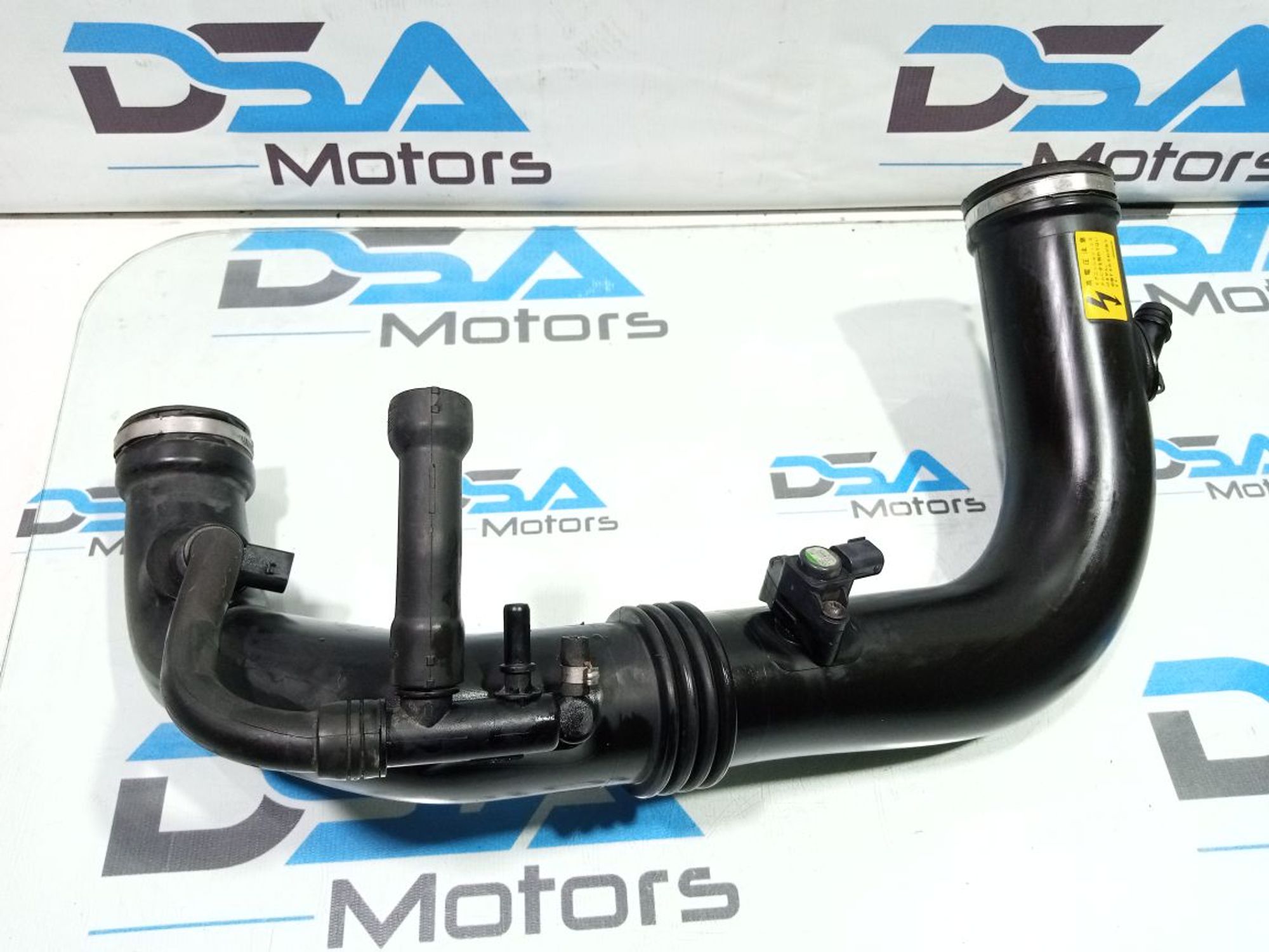 https://gcs.partsauto.market/rn-stockpro.appspot.com/thmbs/userImages/b7628e092085f1f91467af1afb6e7630/part/42951ac7-8446-493a-ad63-a1536f9f38cd_1748163324682.jpg