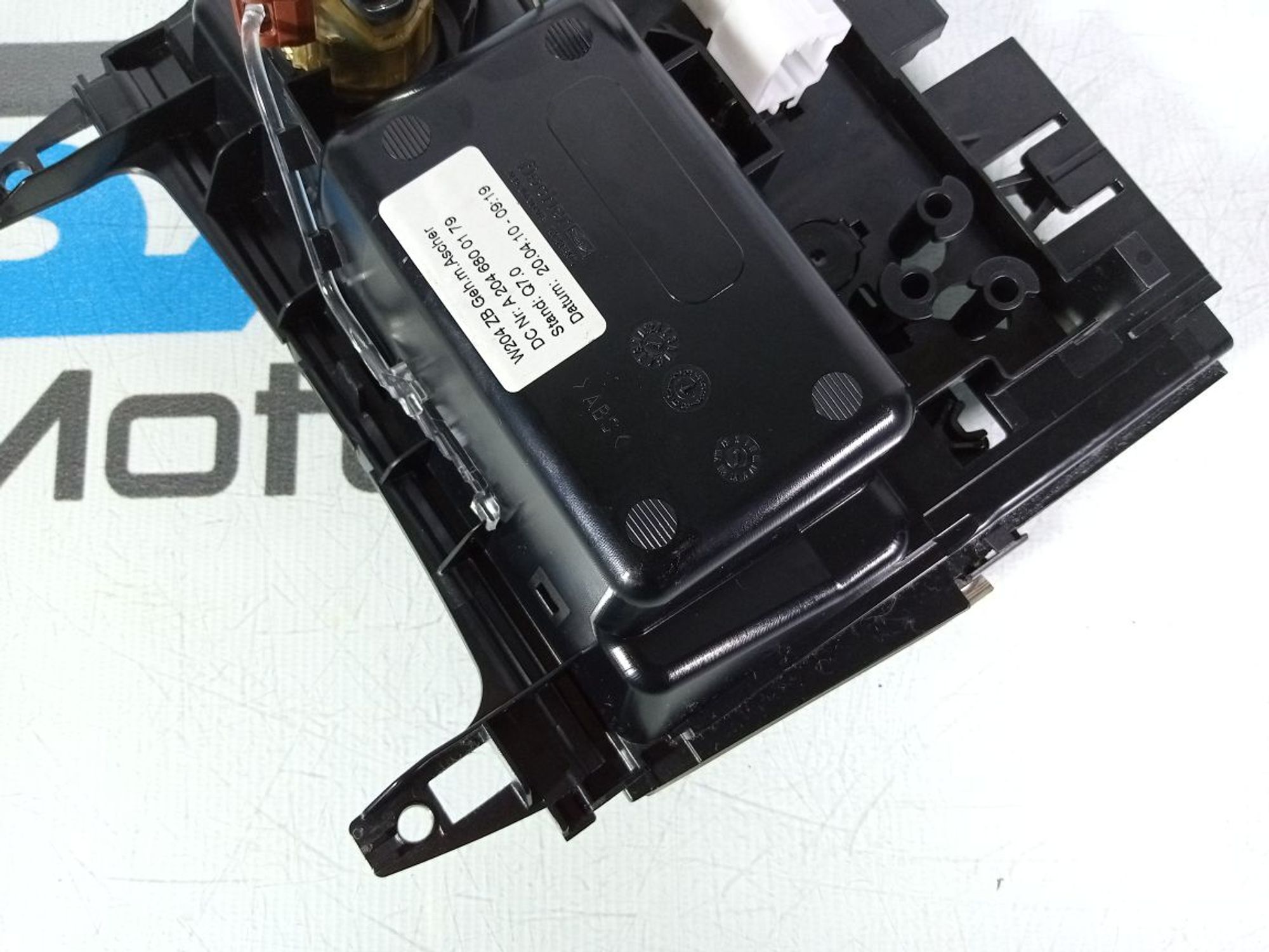 https://gcs.partsauto.market/rn-stockpro.appspot.com/thmbs/userImages/b7628e092085f1f91467af1afb6e7630/part/4344a9f0-af24-46bd-a6e2-fcff517d9ec4_1745909767775.jpg