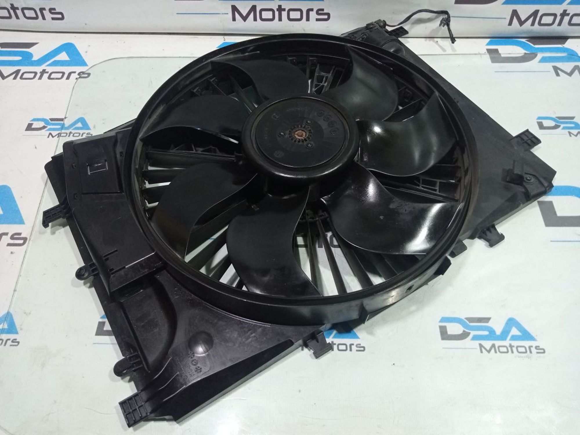 https://gcs.partsauto.market/rn-stockpro.appspot.com/thmbs/userImages/b7628e092085f1f91467af1afb6e7630/part/43fe68de-8e74-4277-b54e-39d5c30efa6b_1748888546243.jpg