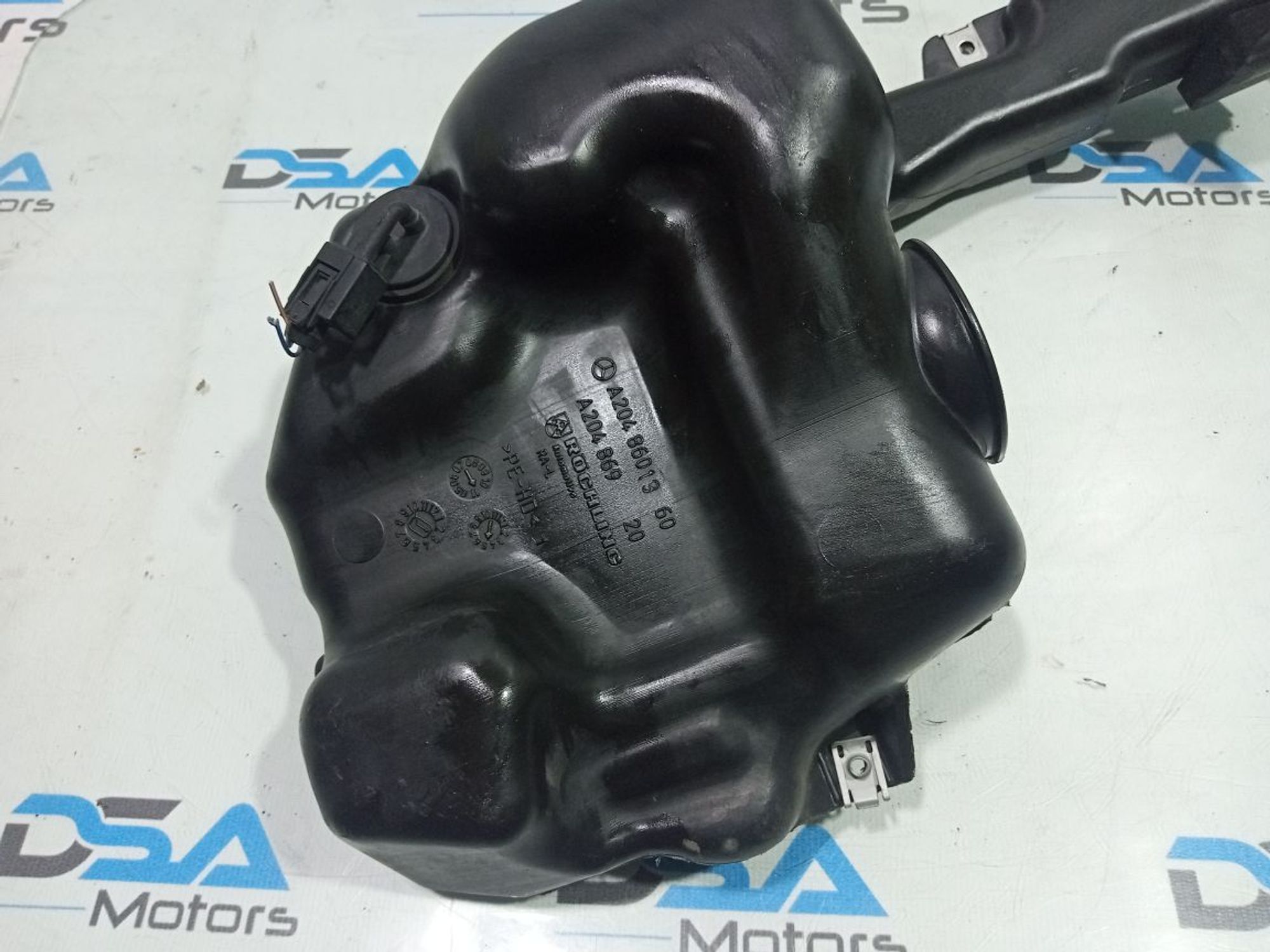 https://gcs.partsauto.market/rn-stockpro.appspot.com/thmbs/userImages/b7628e092085f1f91467af1afb6e7630/part/440cc2c6-caf8-4ba2-aec7-1e5a15038340_1748894832364.jpg